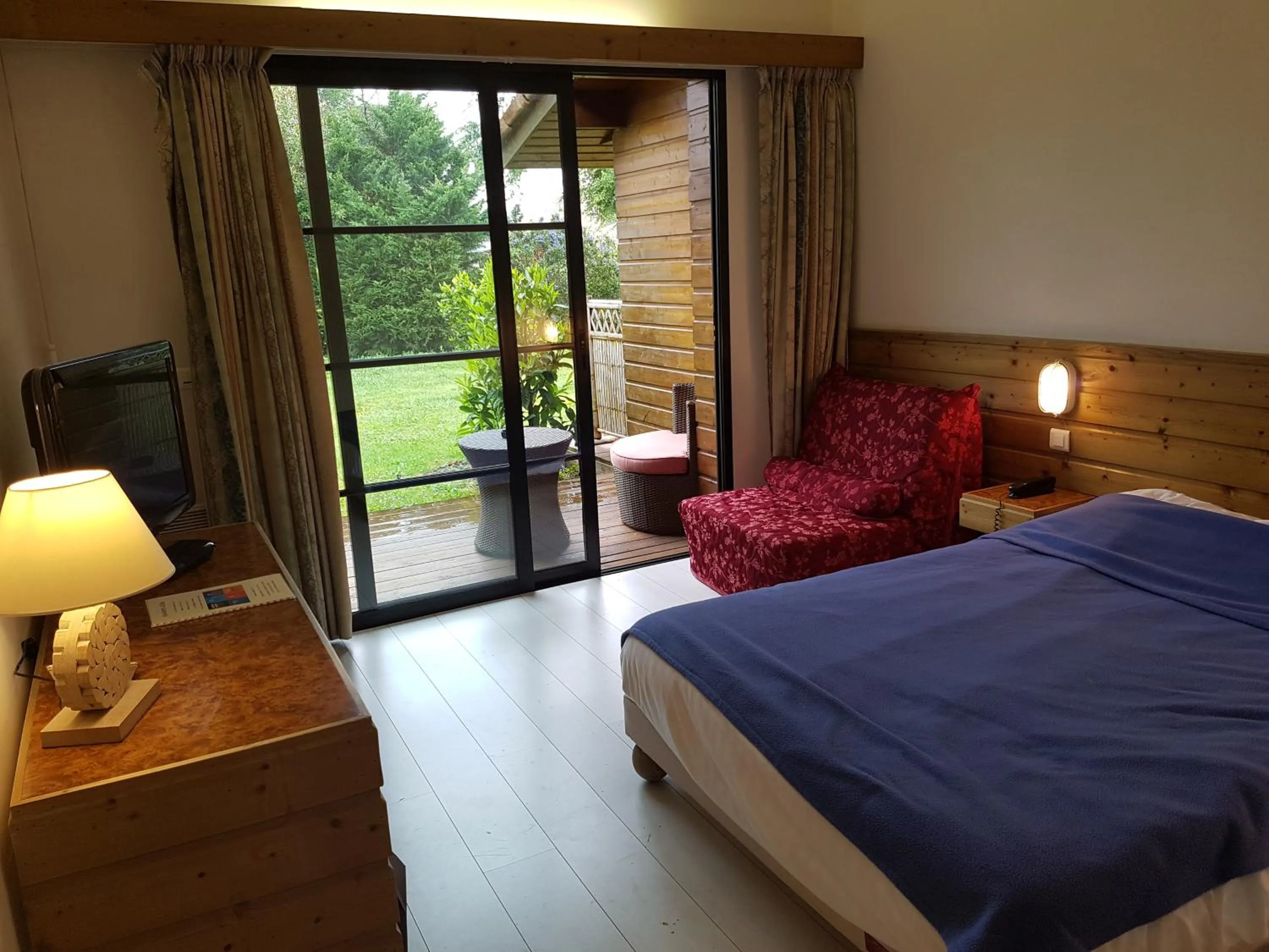 Bed in Le Vieux Logis de Clam