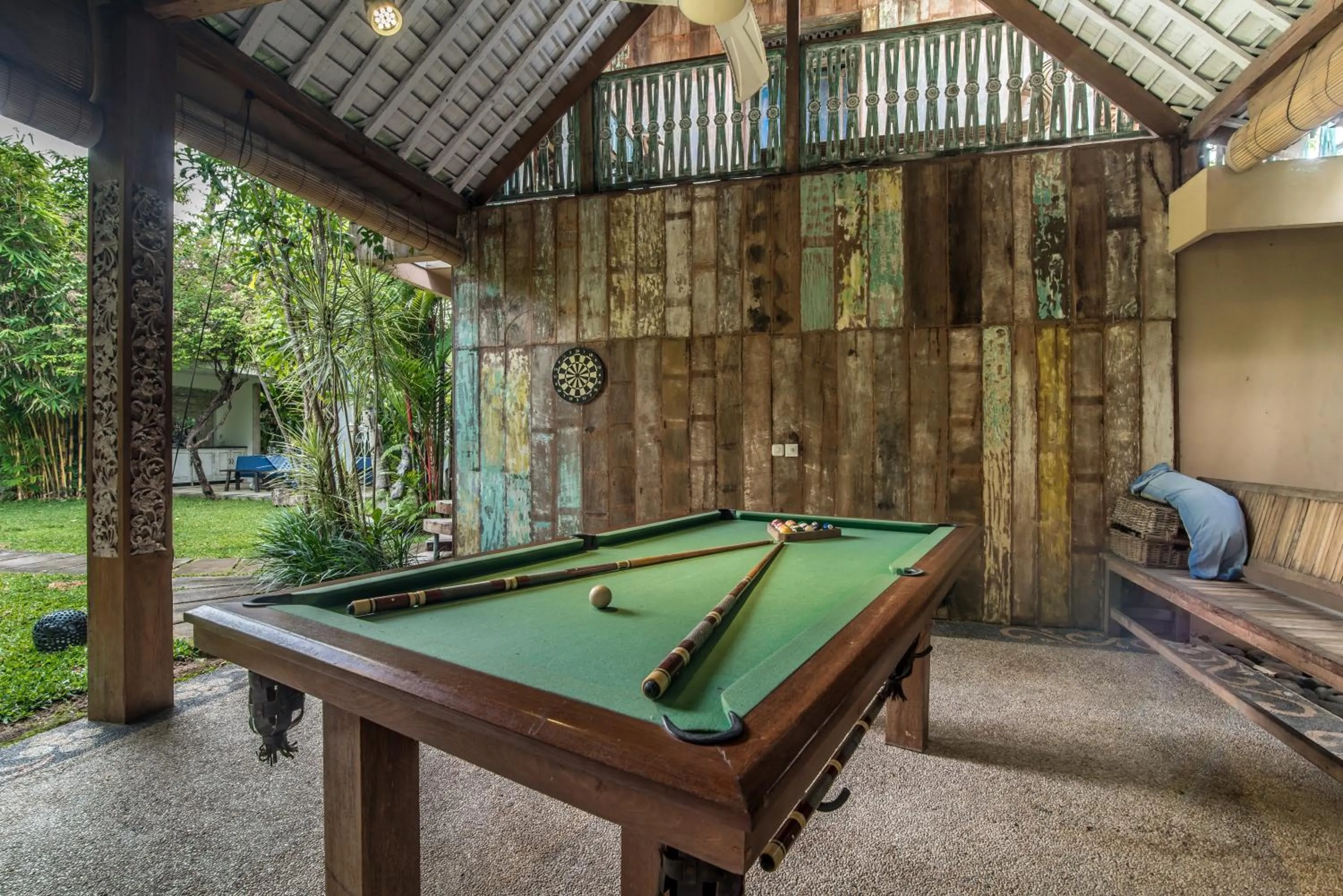Billiard in Wayang Retreat