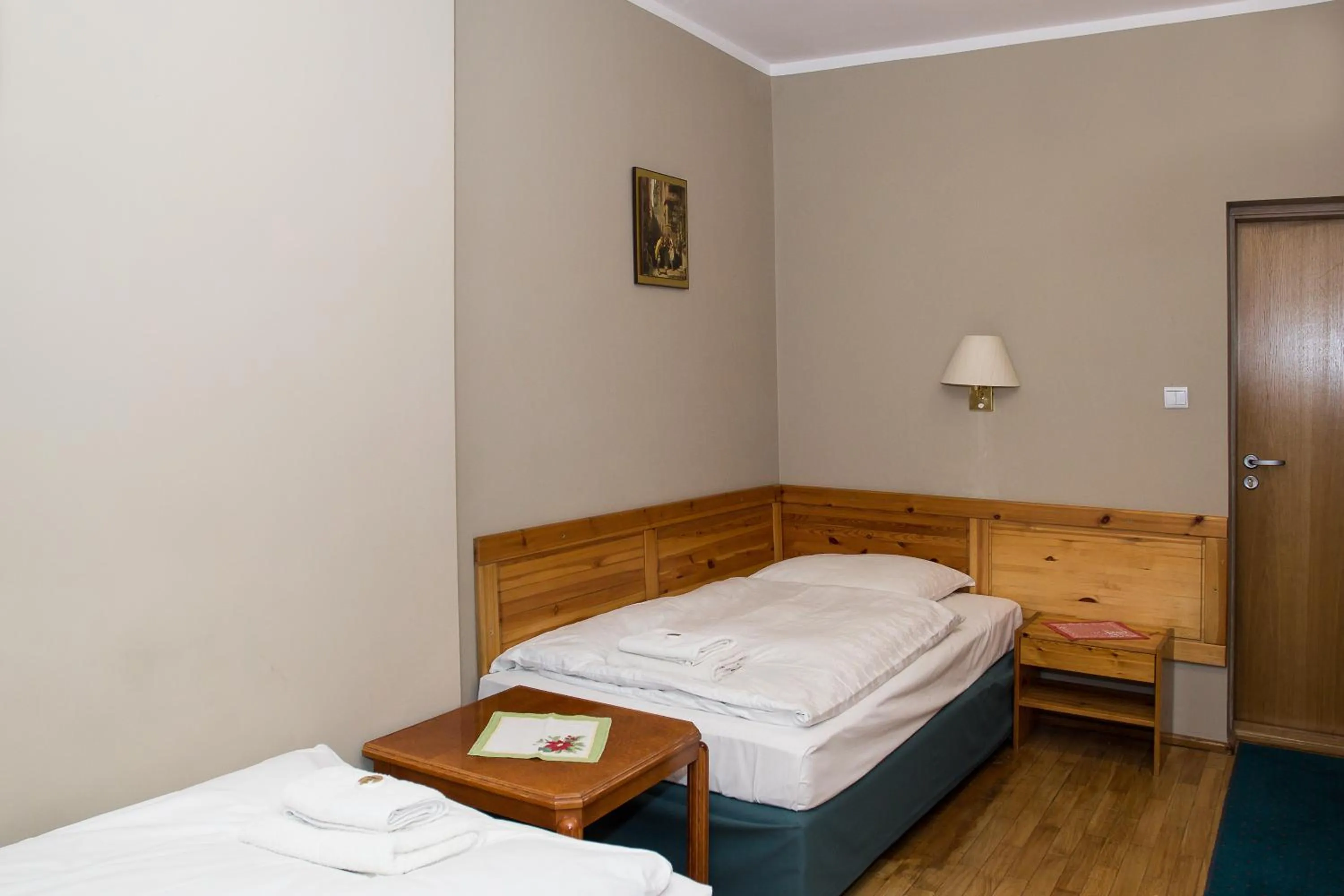 Bed in Hotel Karkonosze