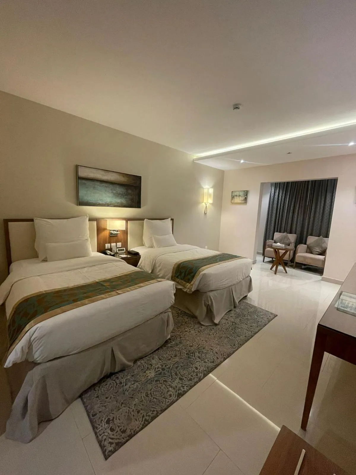 Bed in Best Western Plus Buraidah