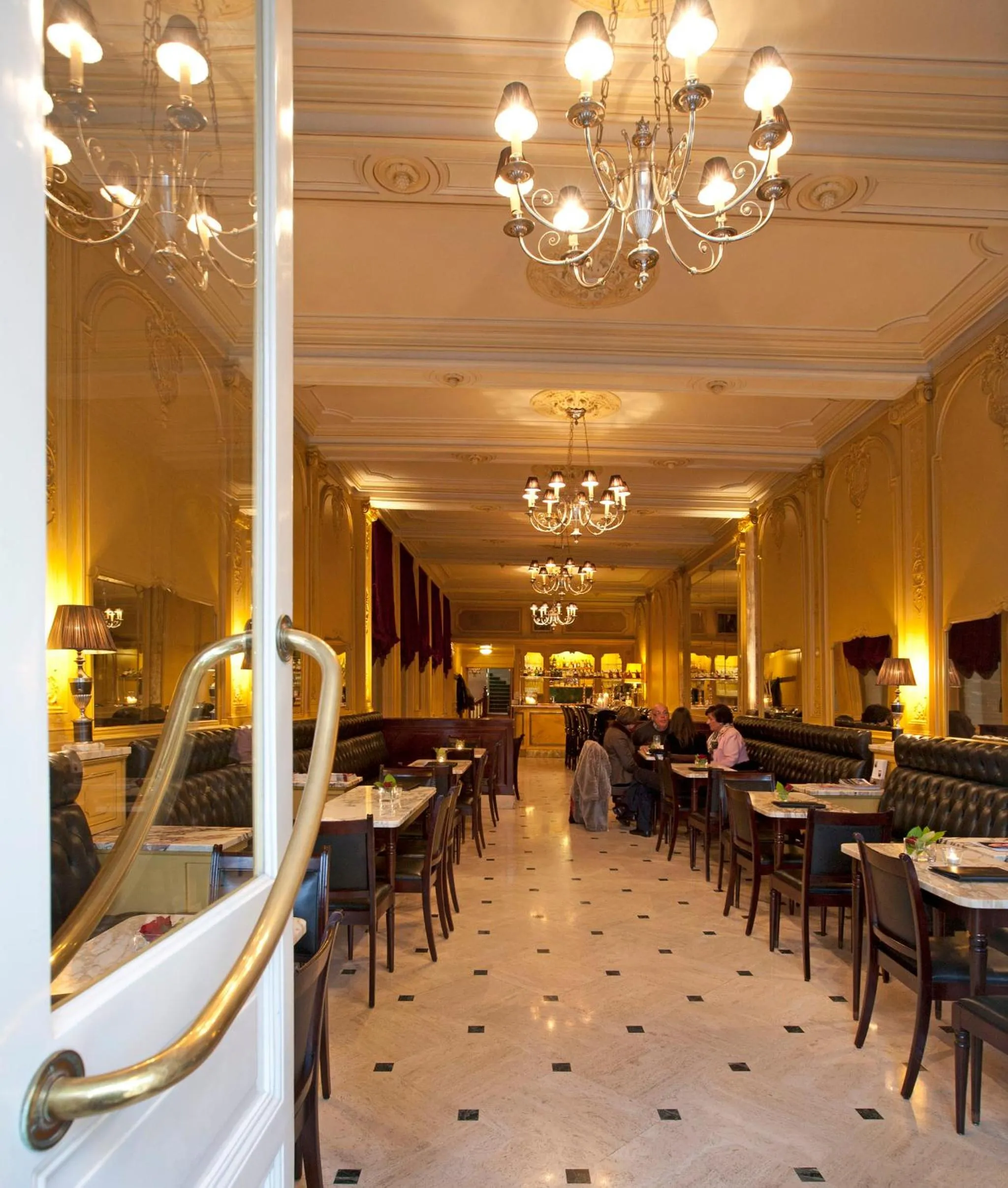 Food and drinks in Hotel Damier Kortrijk