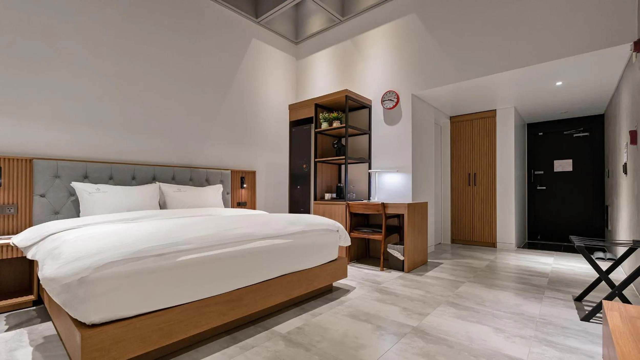 Bed in Hotel T Point