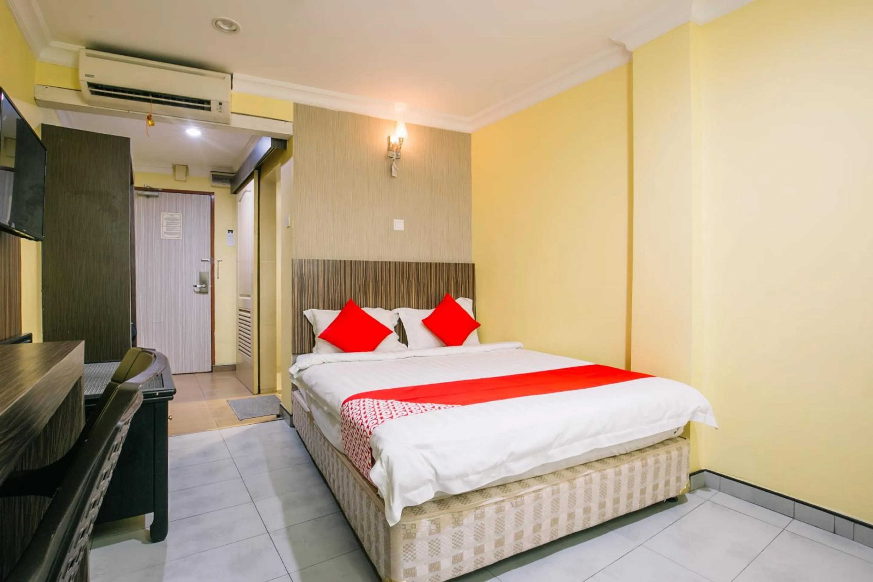 Photo of the whole room in Rayyan Soffea Hotel