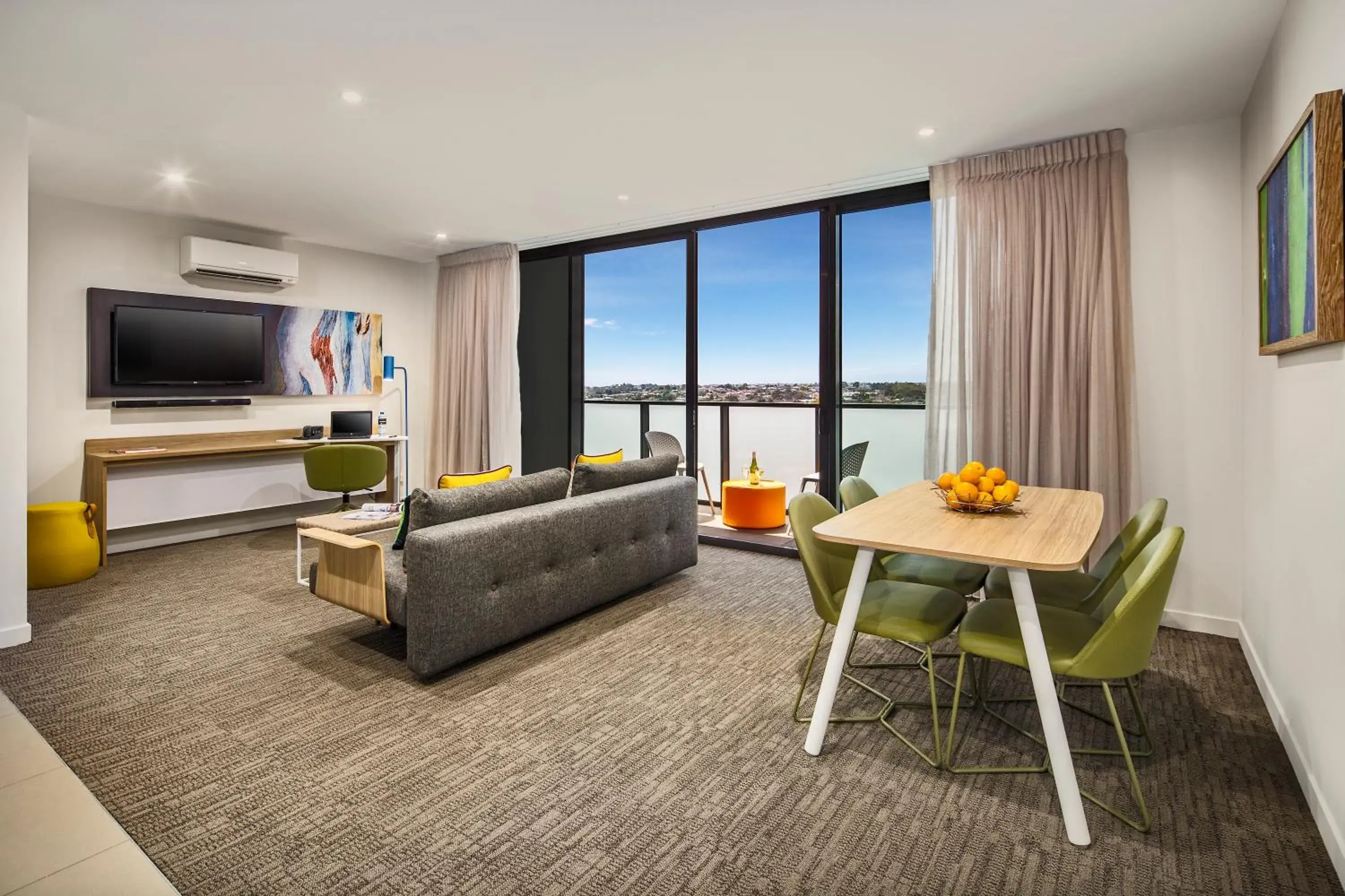 Executive One-Bedroom Apartment in Quest Dandenong Central Executive One-Bedroom Apartment in Quest Dandenong Central