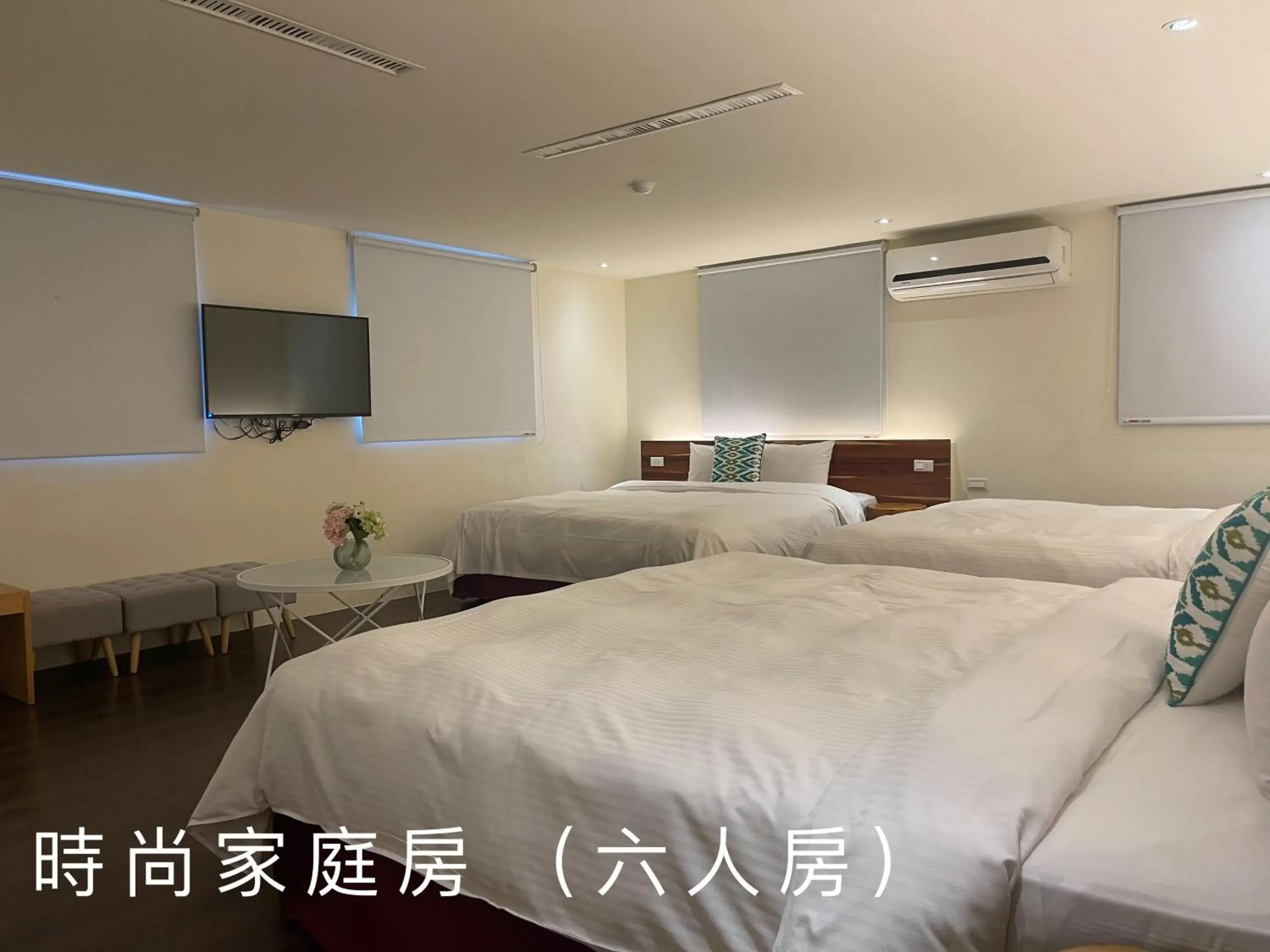 Family Room in River Hotel Family Room in River Hotel