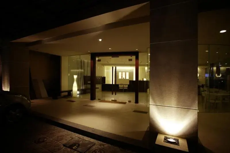 River Hotel River Hotel