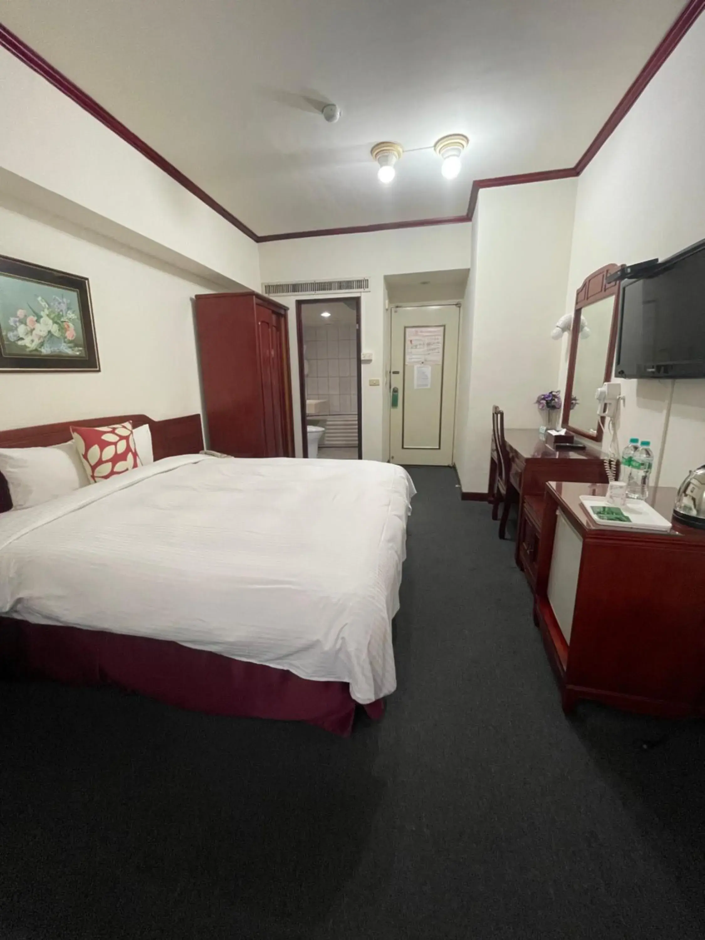 Economy Double Room in River Hotel Economy Double Room in River Hotel