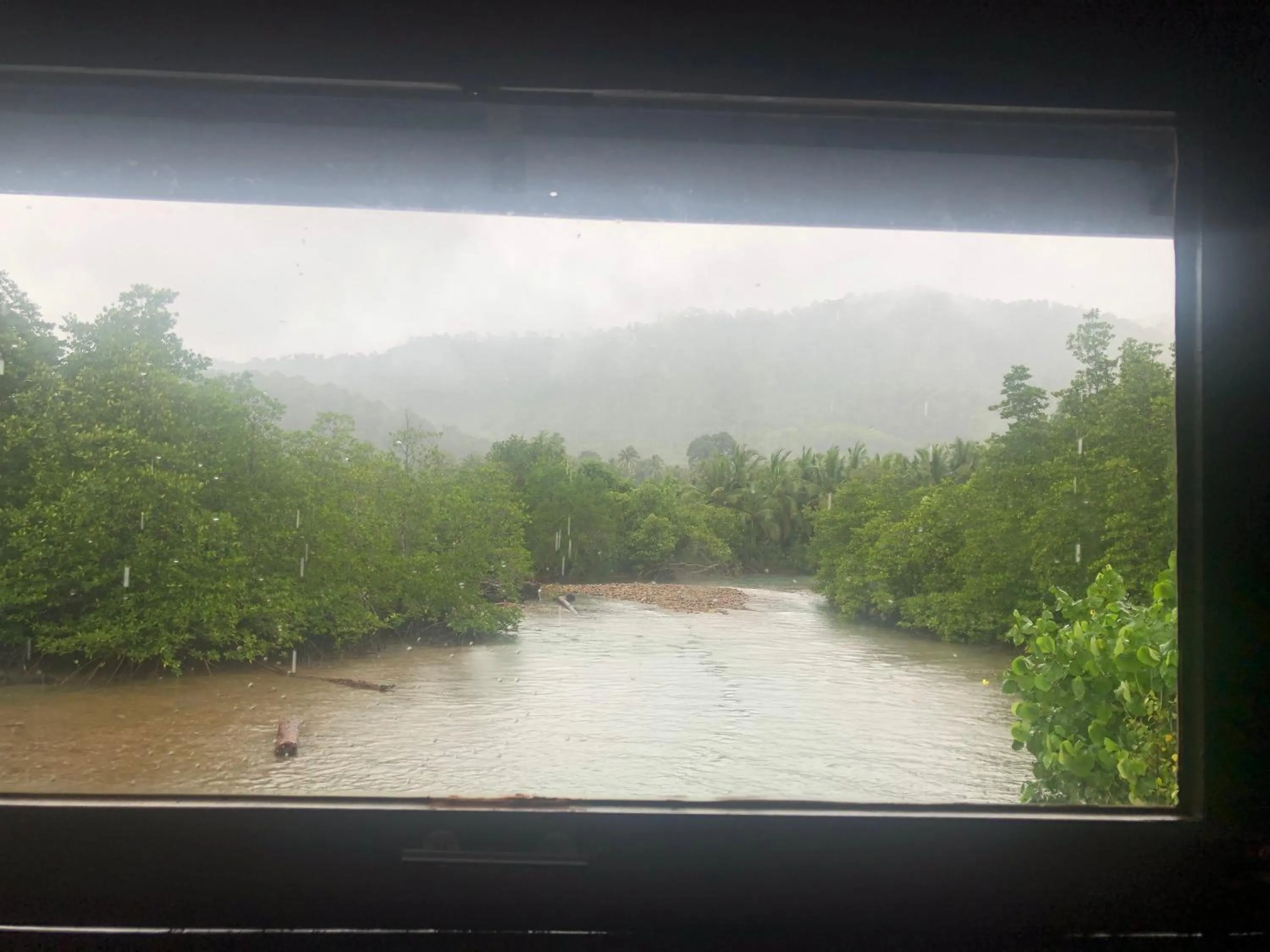 Property building in Baan Chan Lay Koh Chang