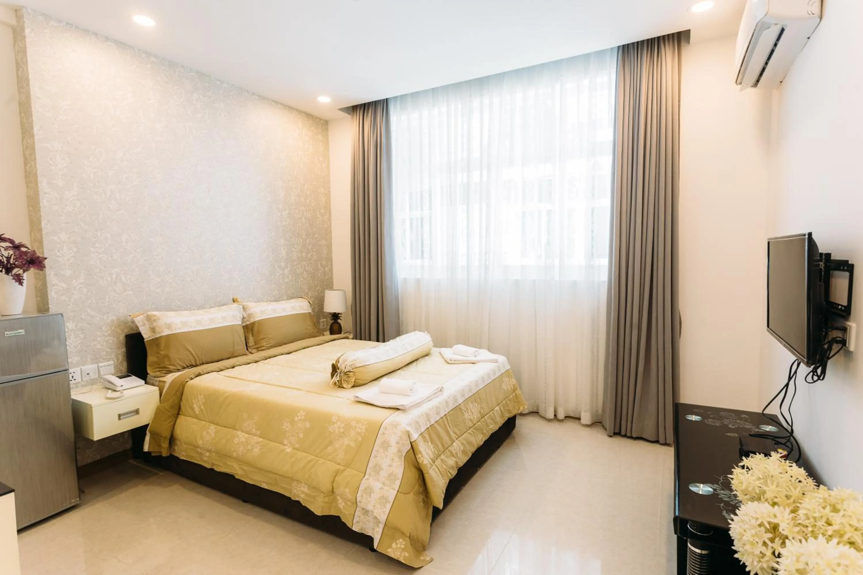 Bedroom, Bed in CA&SA Serviced Apartment
