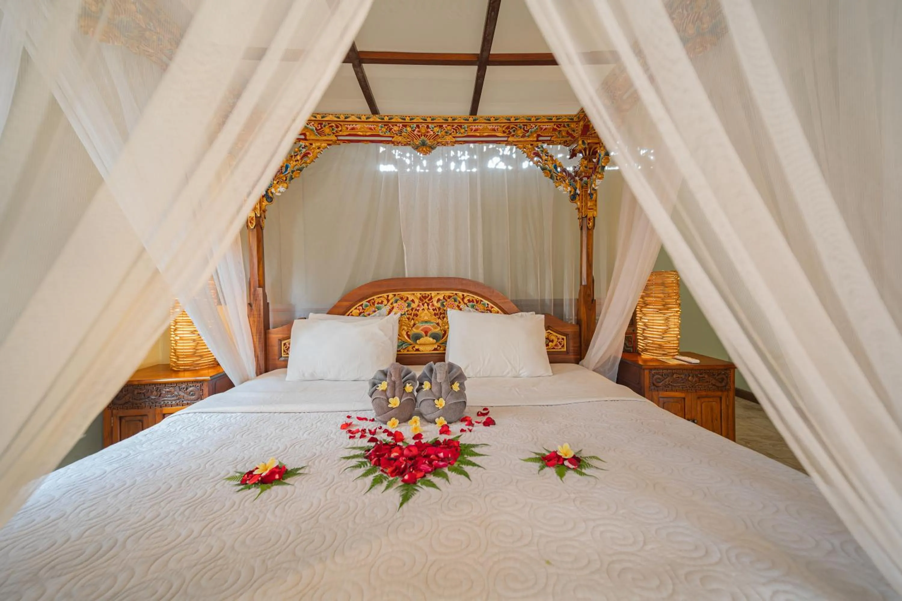 Bedroom, Bed in Honeymoon Guesthouse