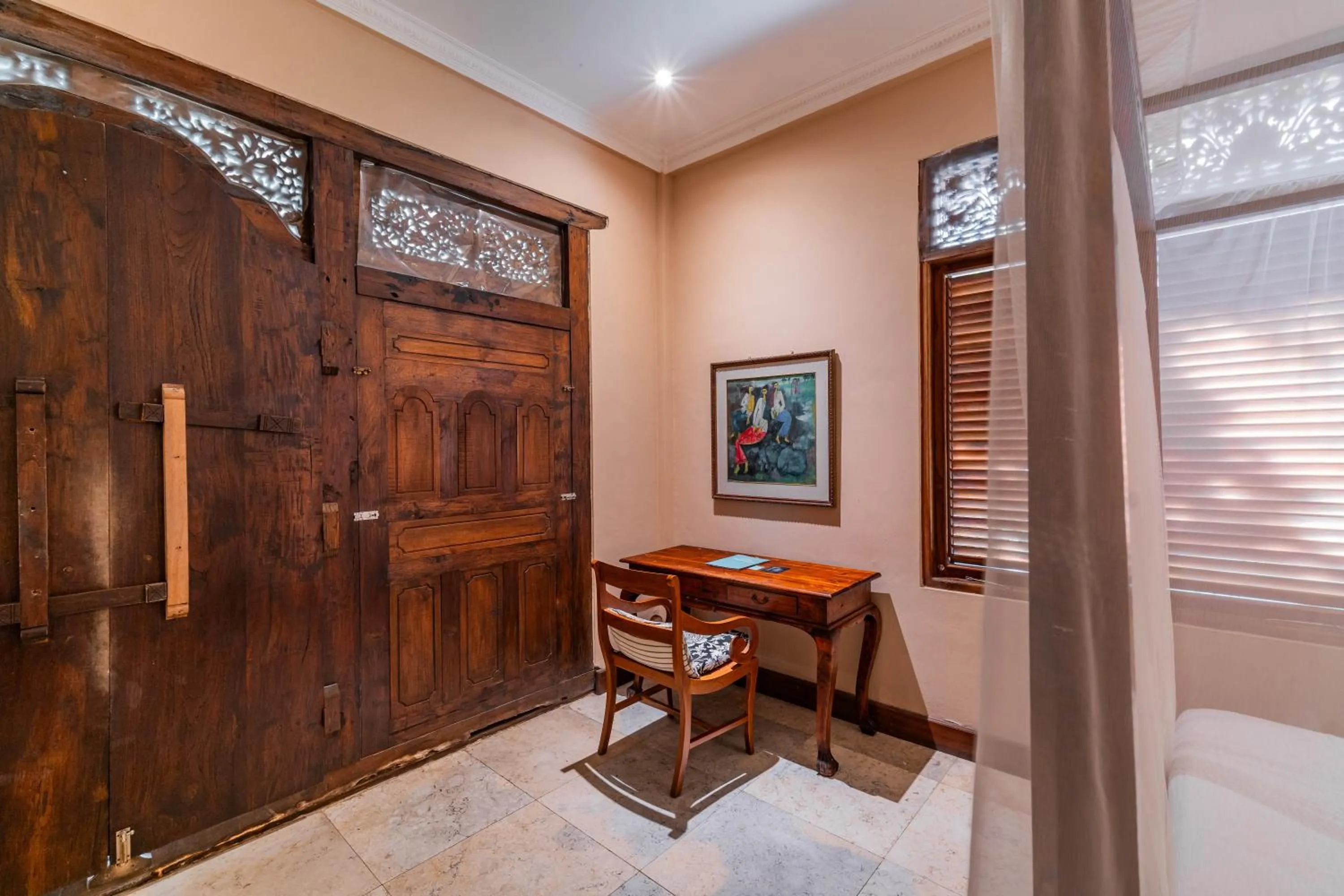 Seating area in Honeymoon Guesthouse