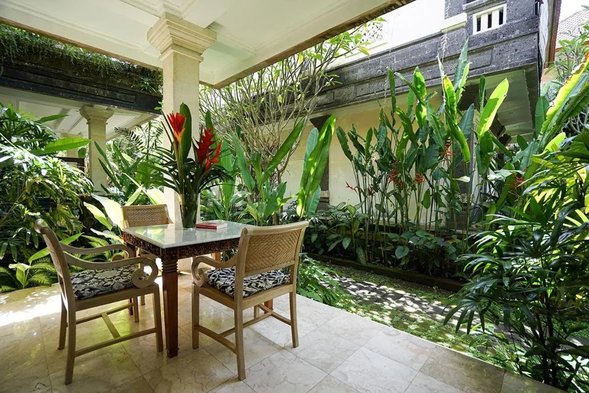 Balcony/Terrace in Honeymoon Guesthouse