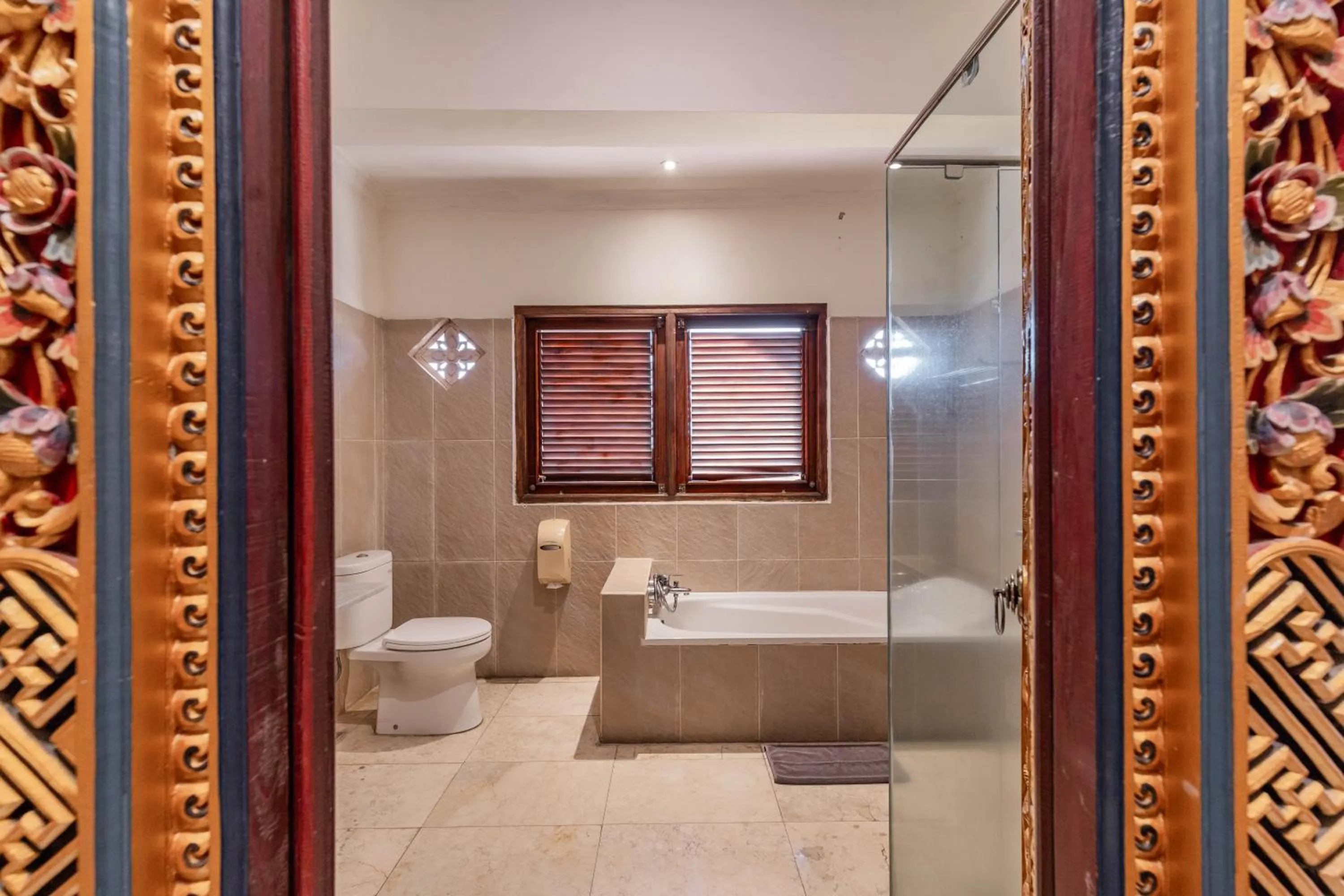 Bathroom in Honeymoon Guesthouse