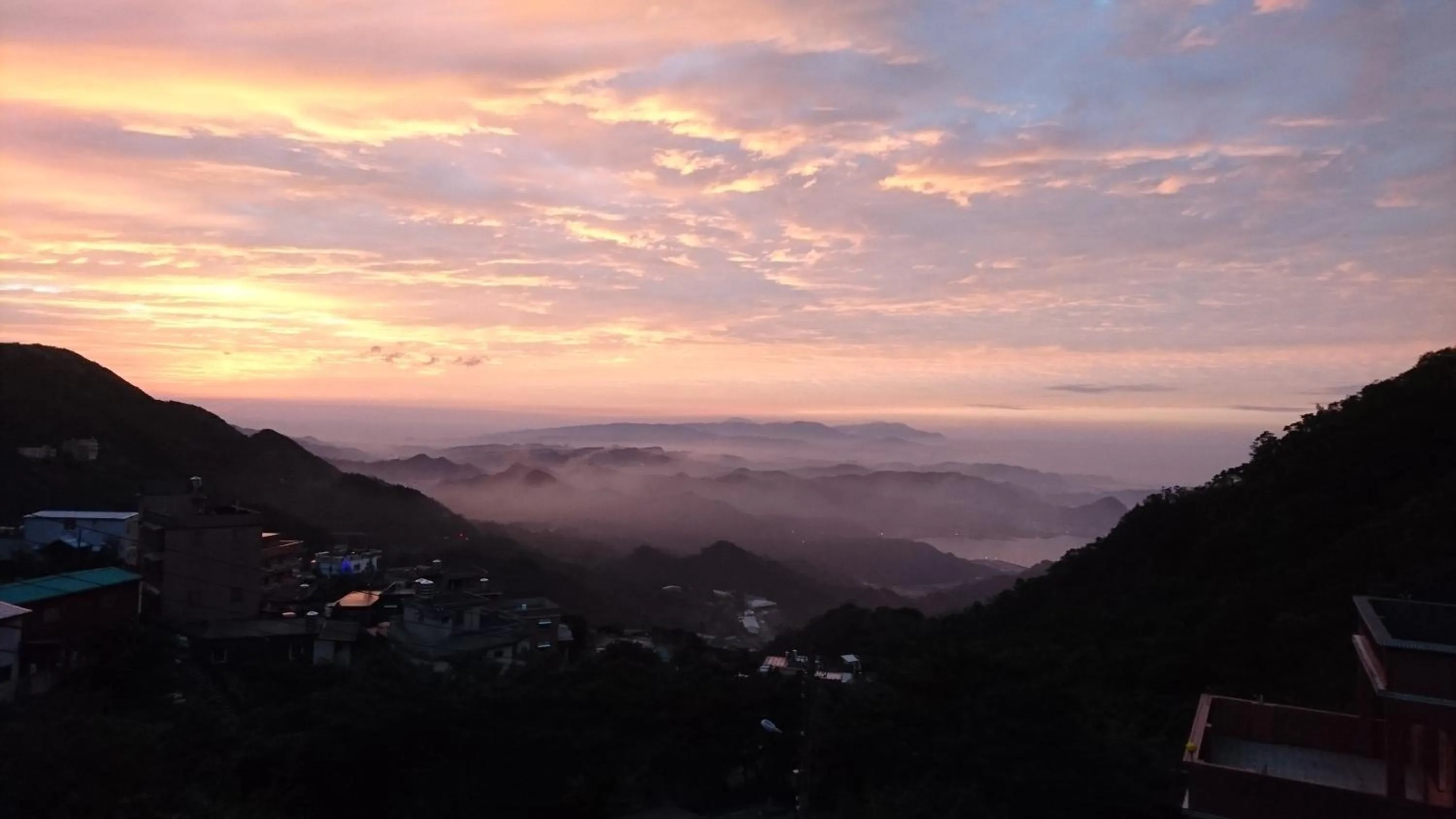 Sunset in Way Young House