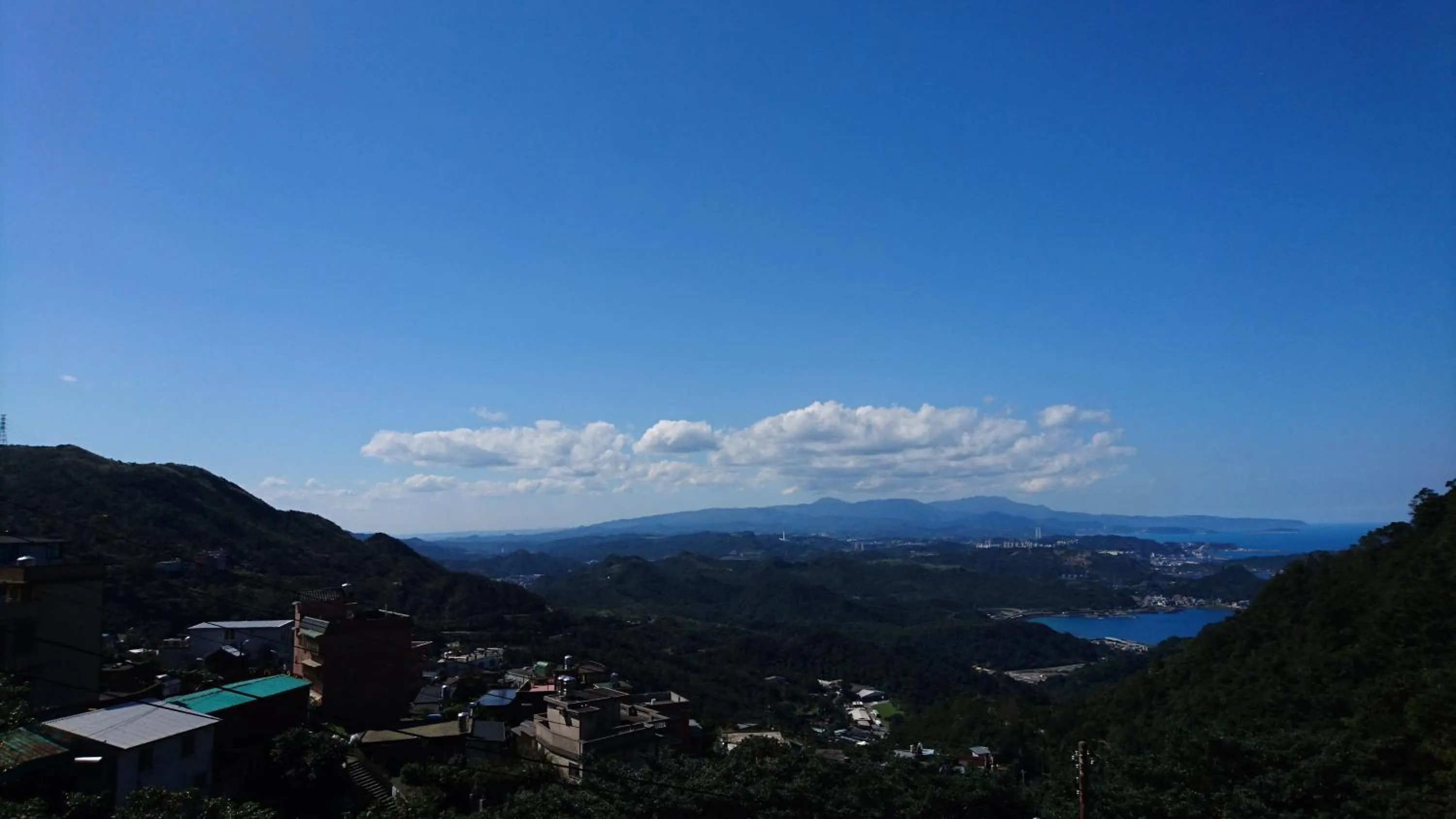 Day in Way Young House