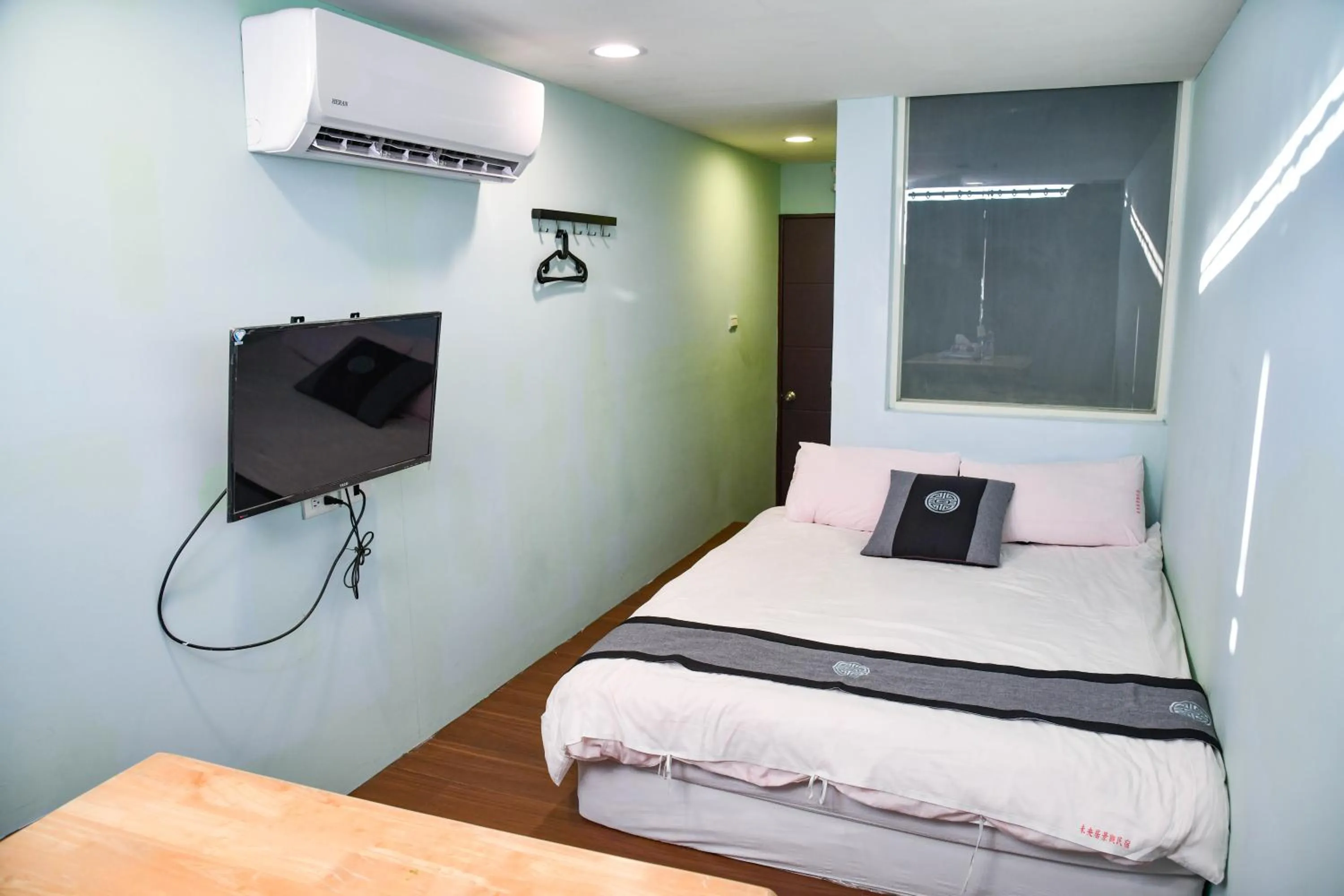 Bed in Way Young House