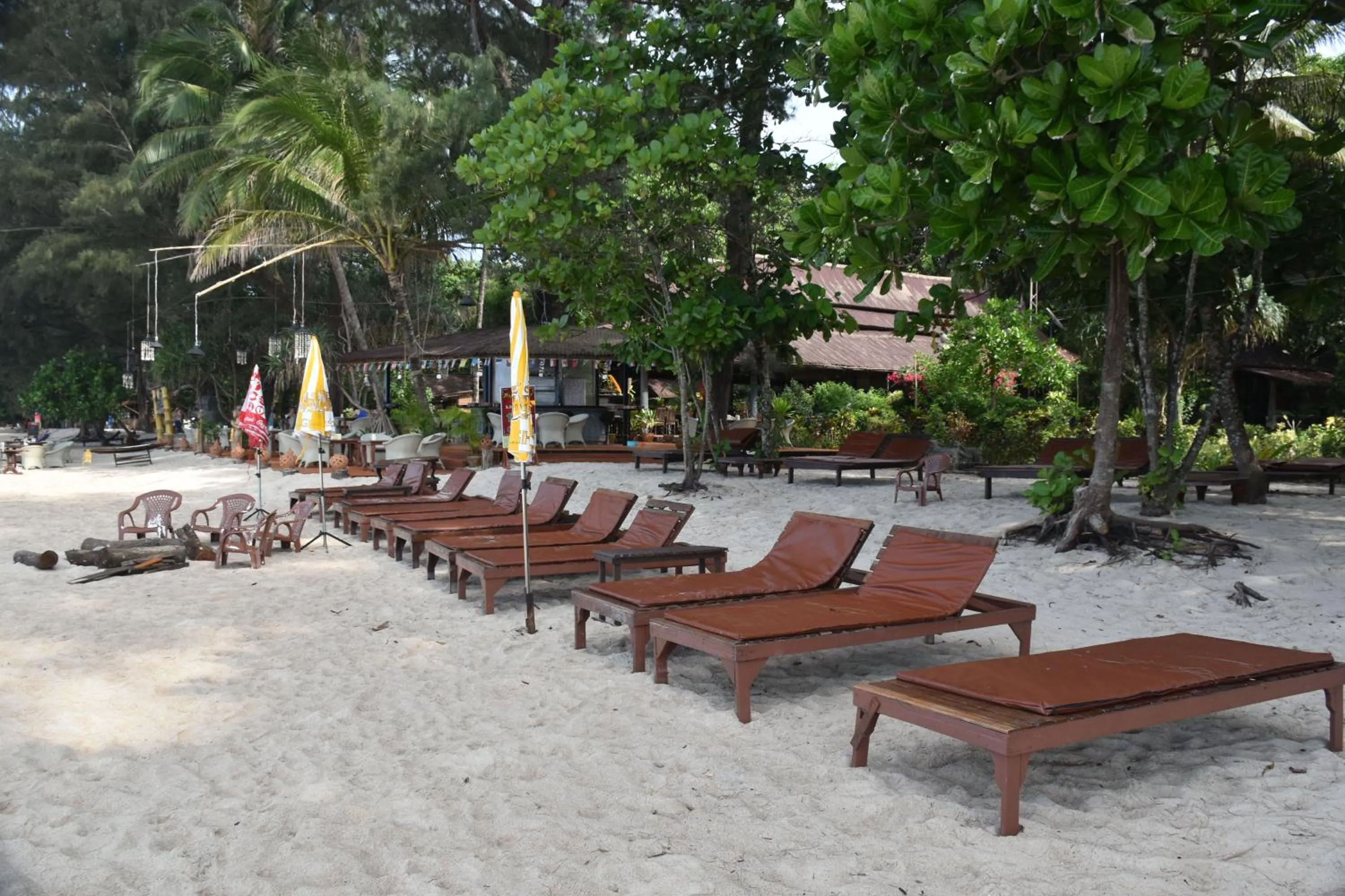 Staff in Bamboo Bungalows