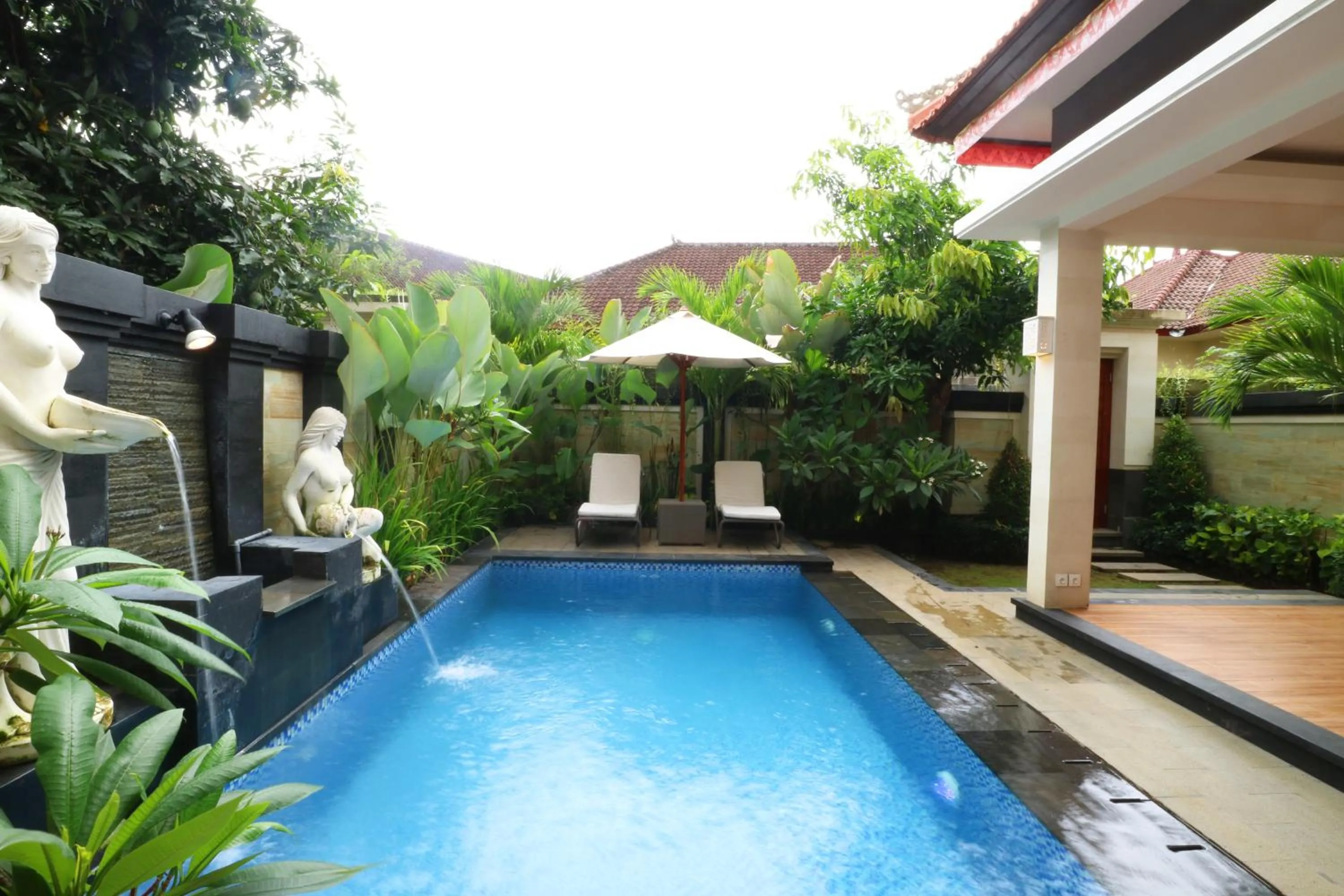 Swimming pool in The Umah Pandawa Hotel and Villas