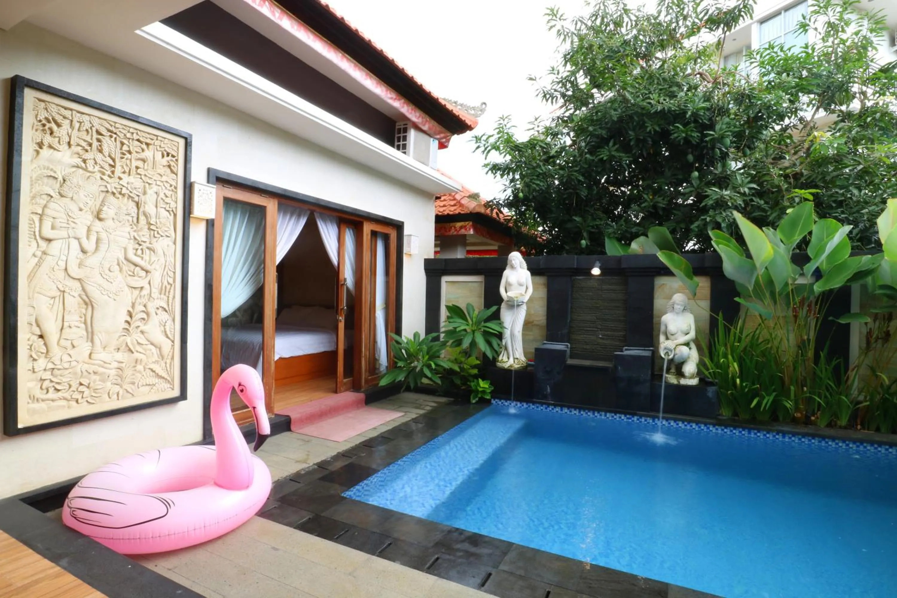 Swimming pool in The Umah Pandawa Hotel and Villas