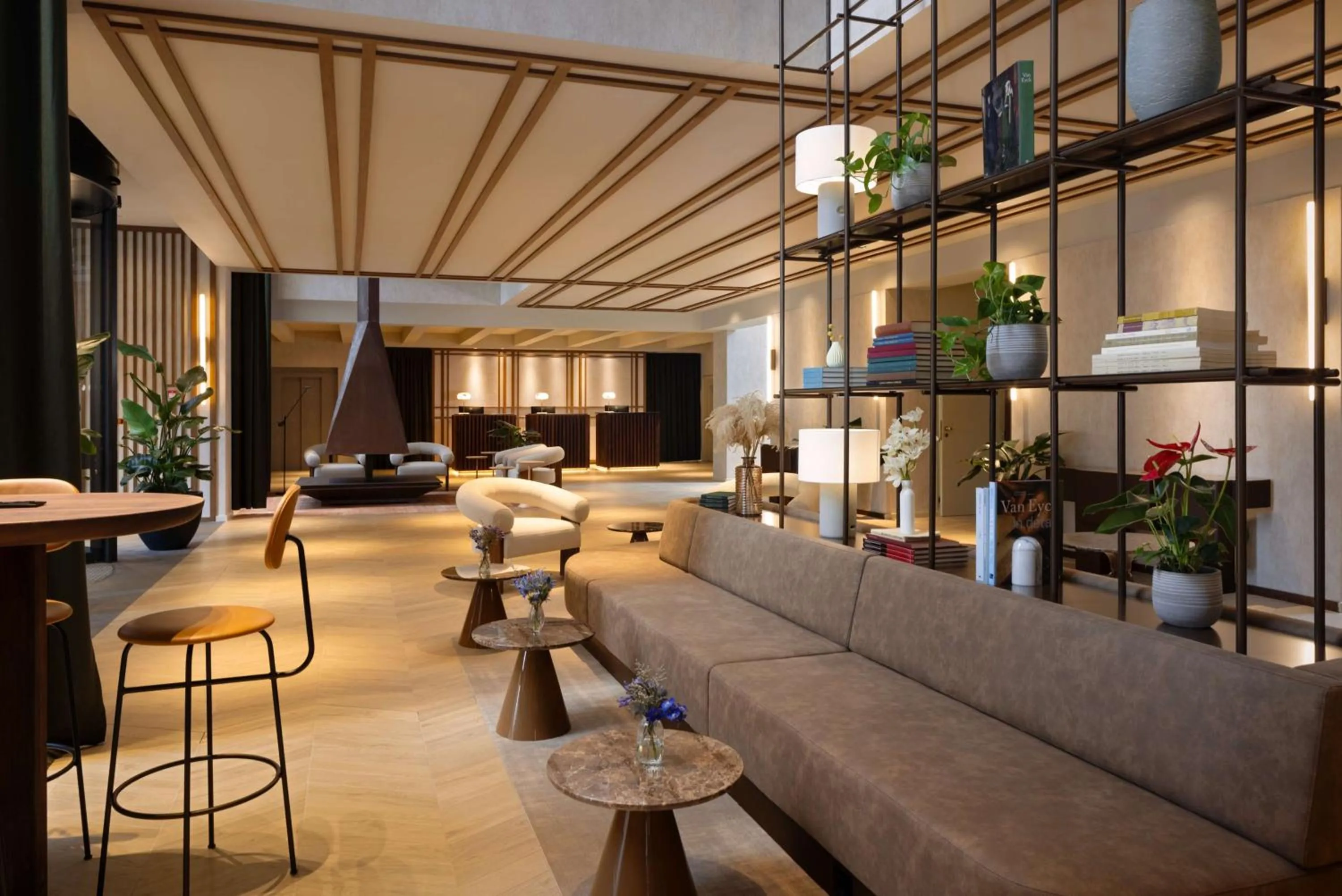 Lobby or reception in NH Collection Gent