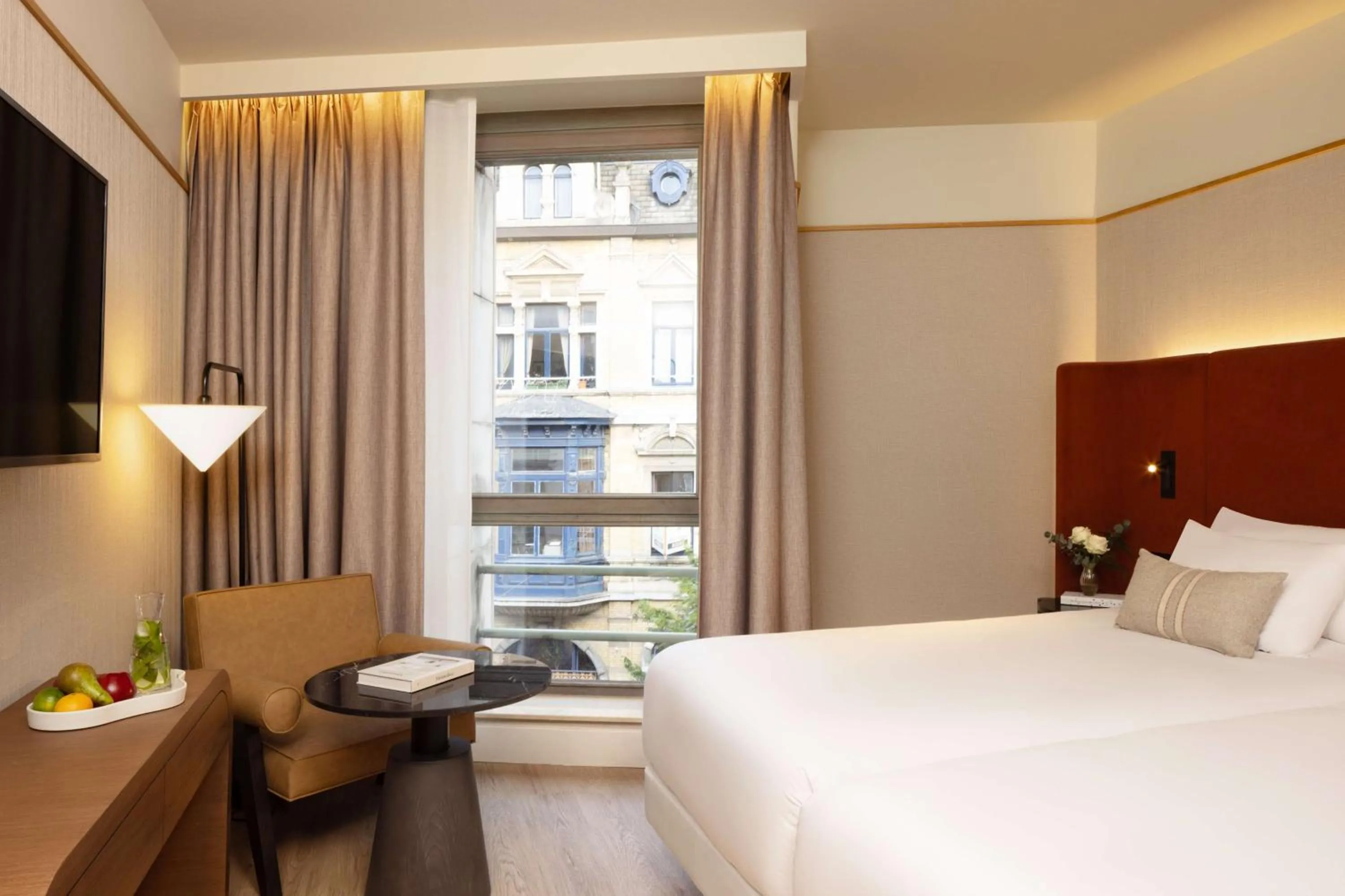 Bedroom, Bed in NH Collection Gent