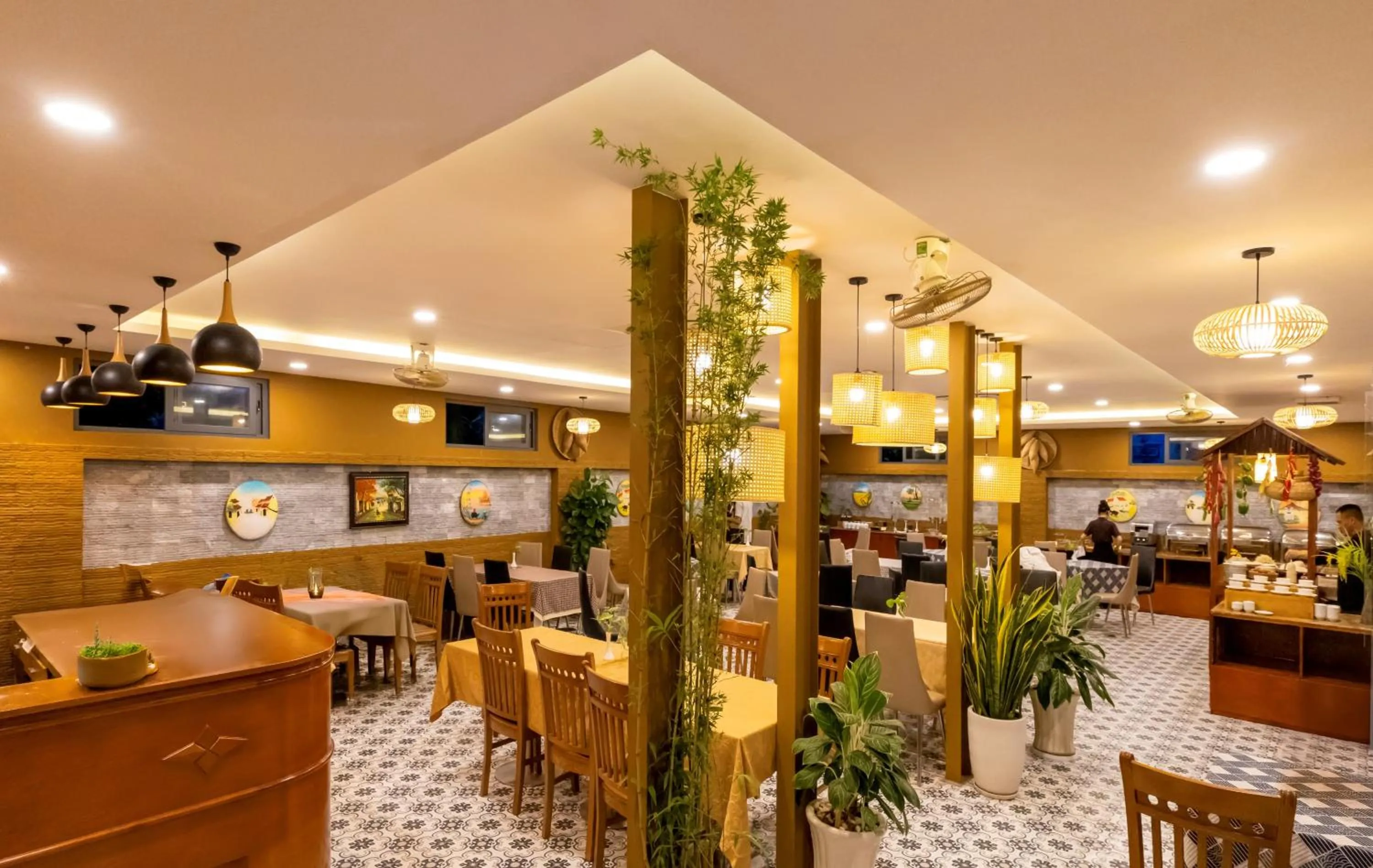 Restaurant/places to eat in Luxor Boutique Hotel Phu Quoc