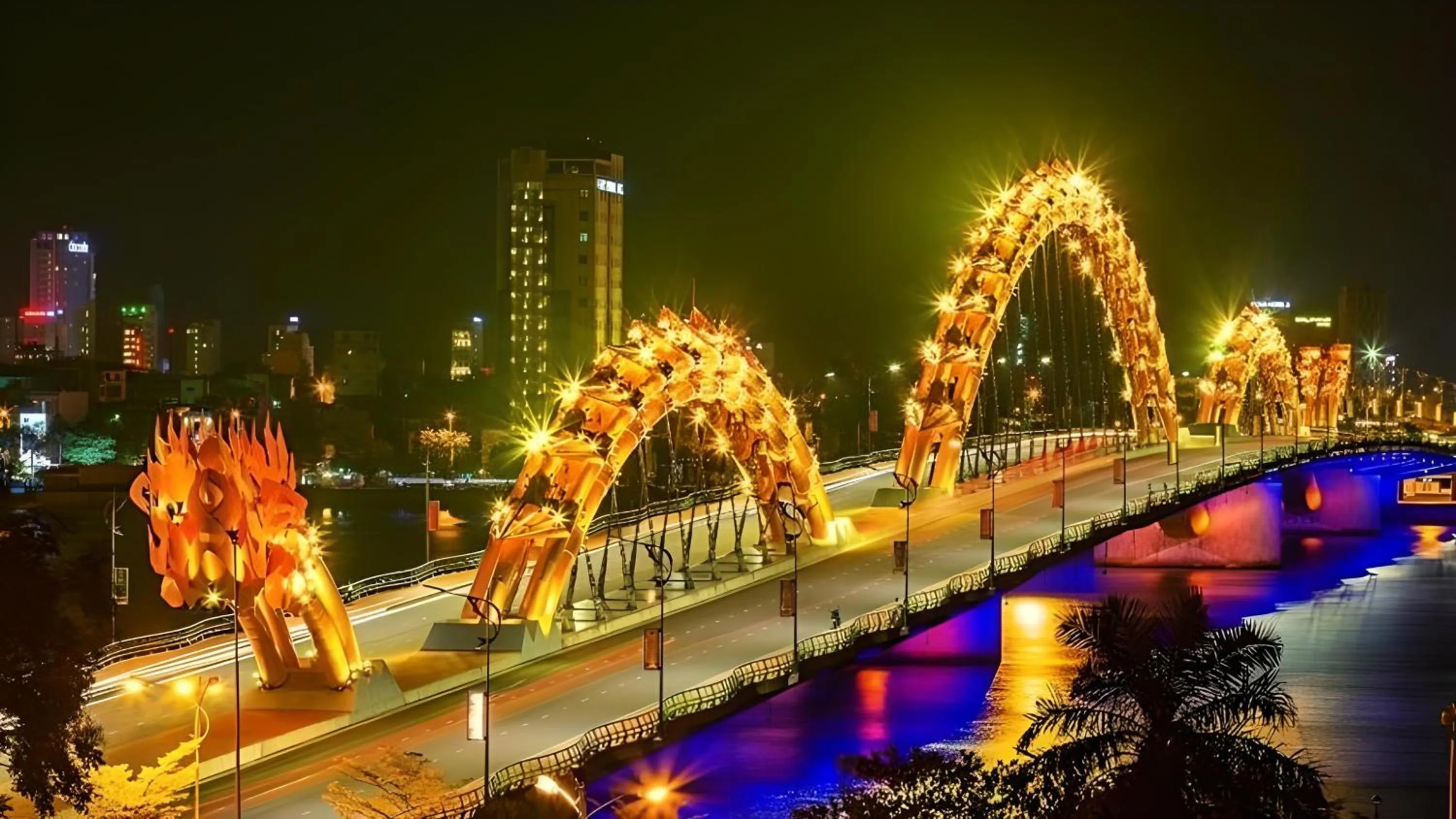 Activities in Sofia Suite Hotel & Spa Danang - Free Craft Beer and 20 minute Spa per room