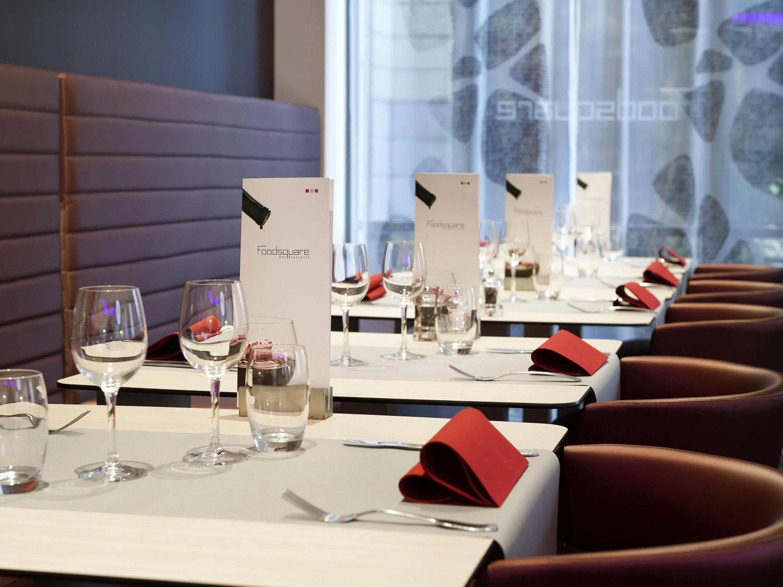 Lounge or bar in Novotel Brussels City Centre