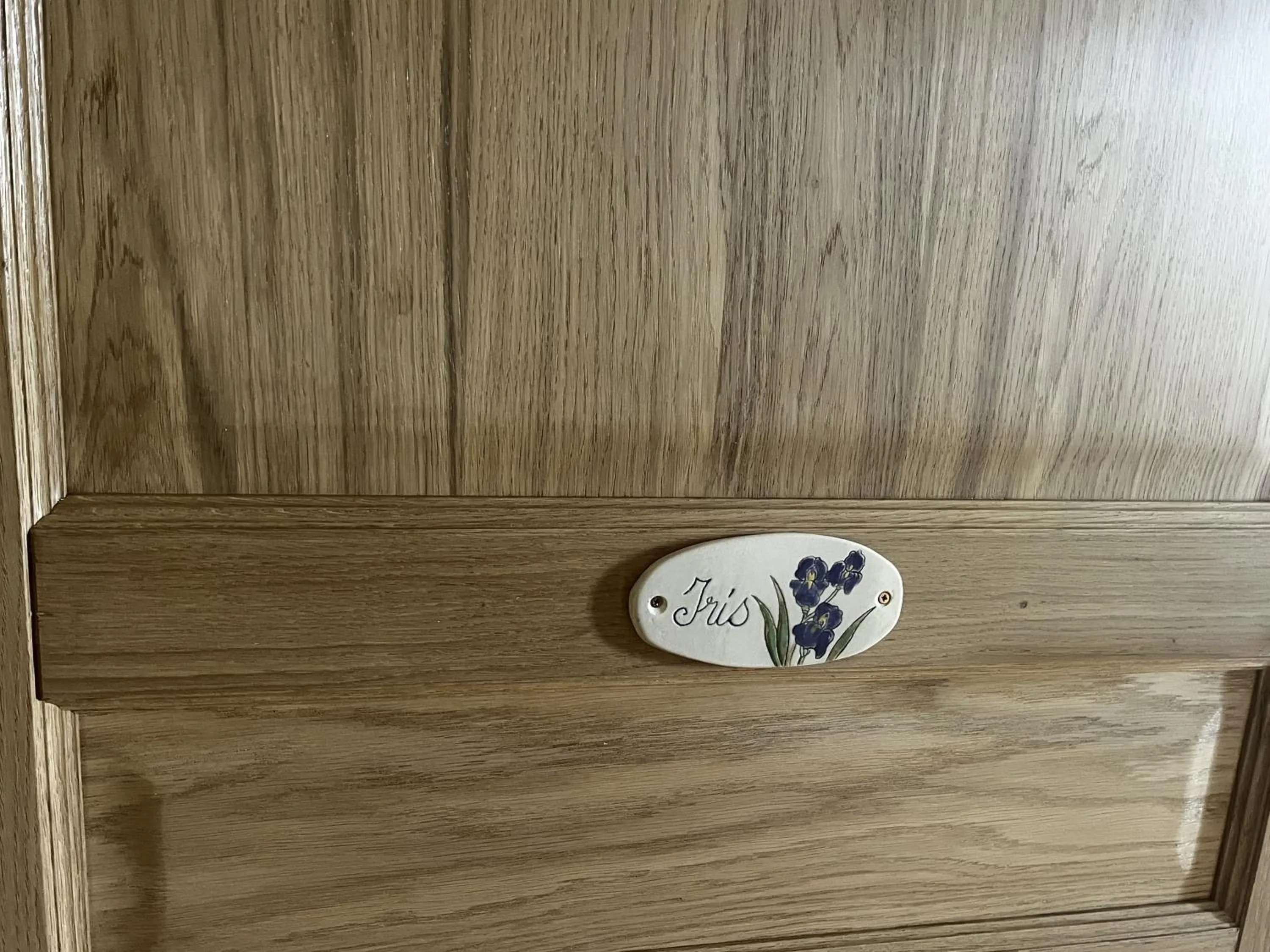 furniture in Le Mazet de Tourrettes