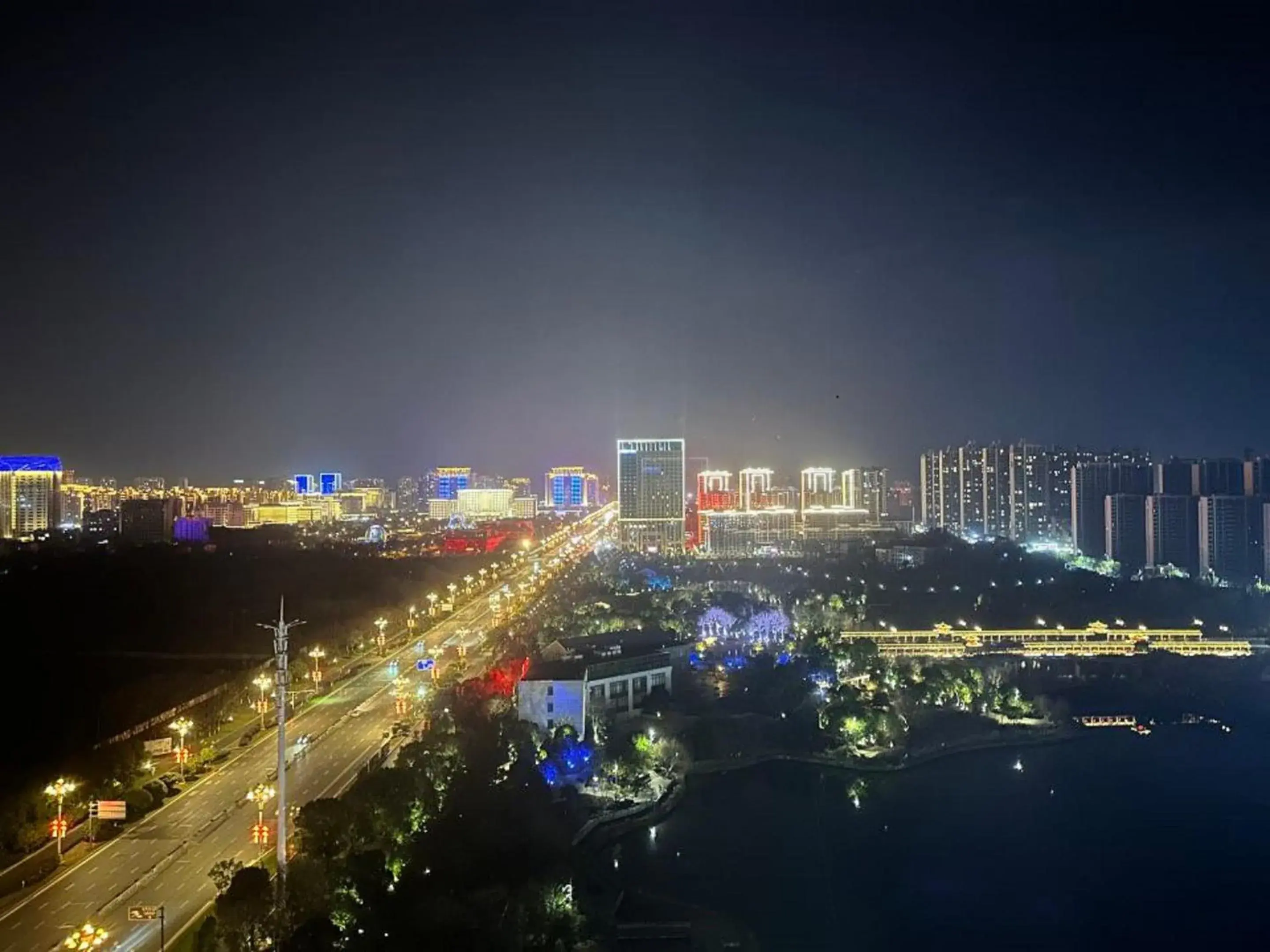 Deluxe King Room in Wanda Realm Shangrao Deluxe King Room in Wanda Realm Shangrao