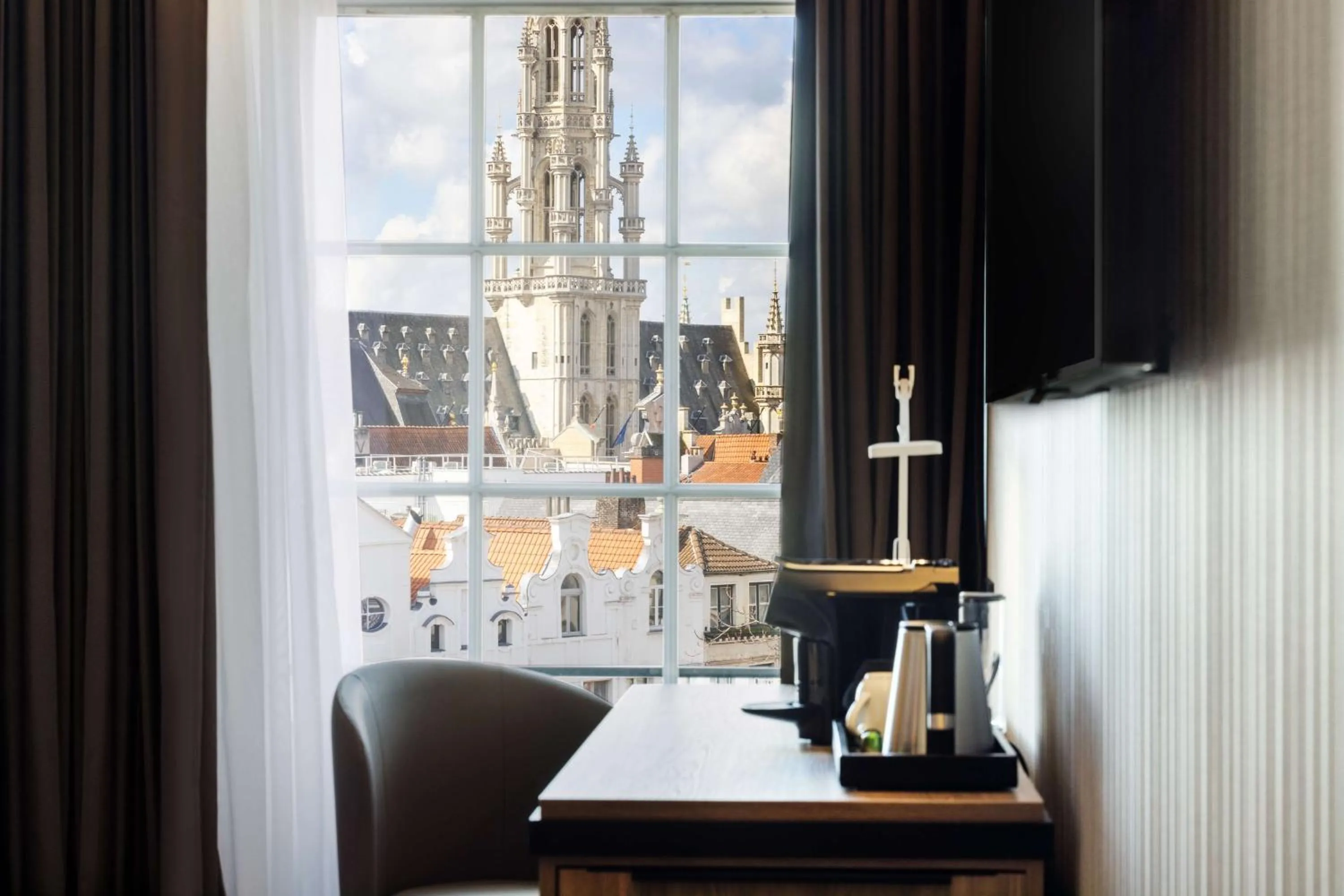 Bedroom in NH Brussels Carrefour de L’Europe