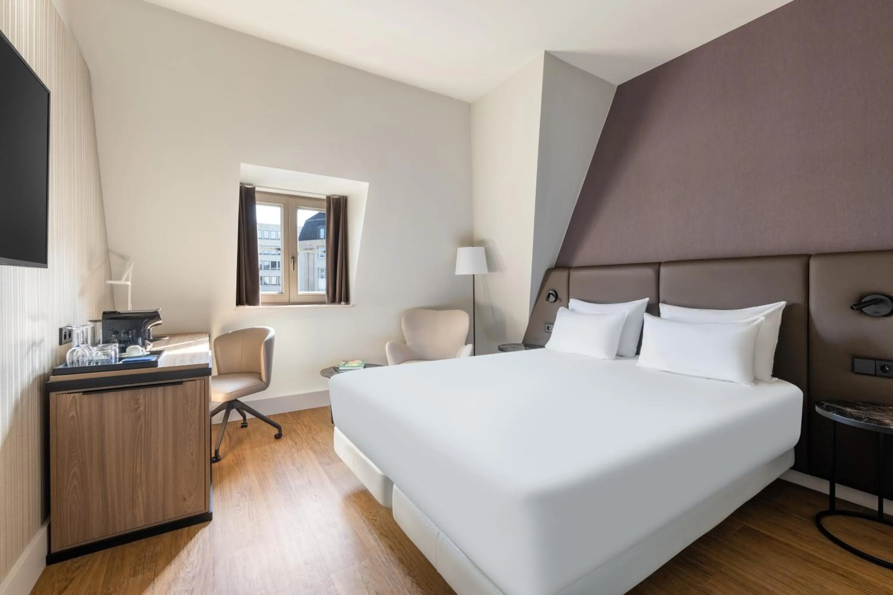 Bed in NH Brussels Carrefour de L’Europe