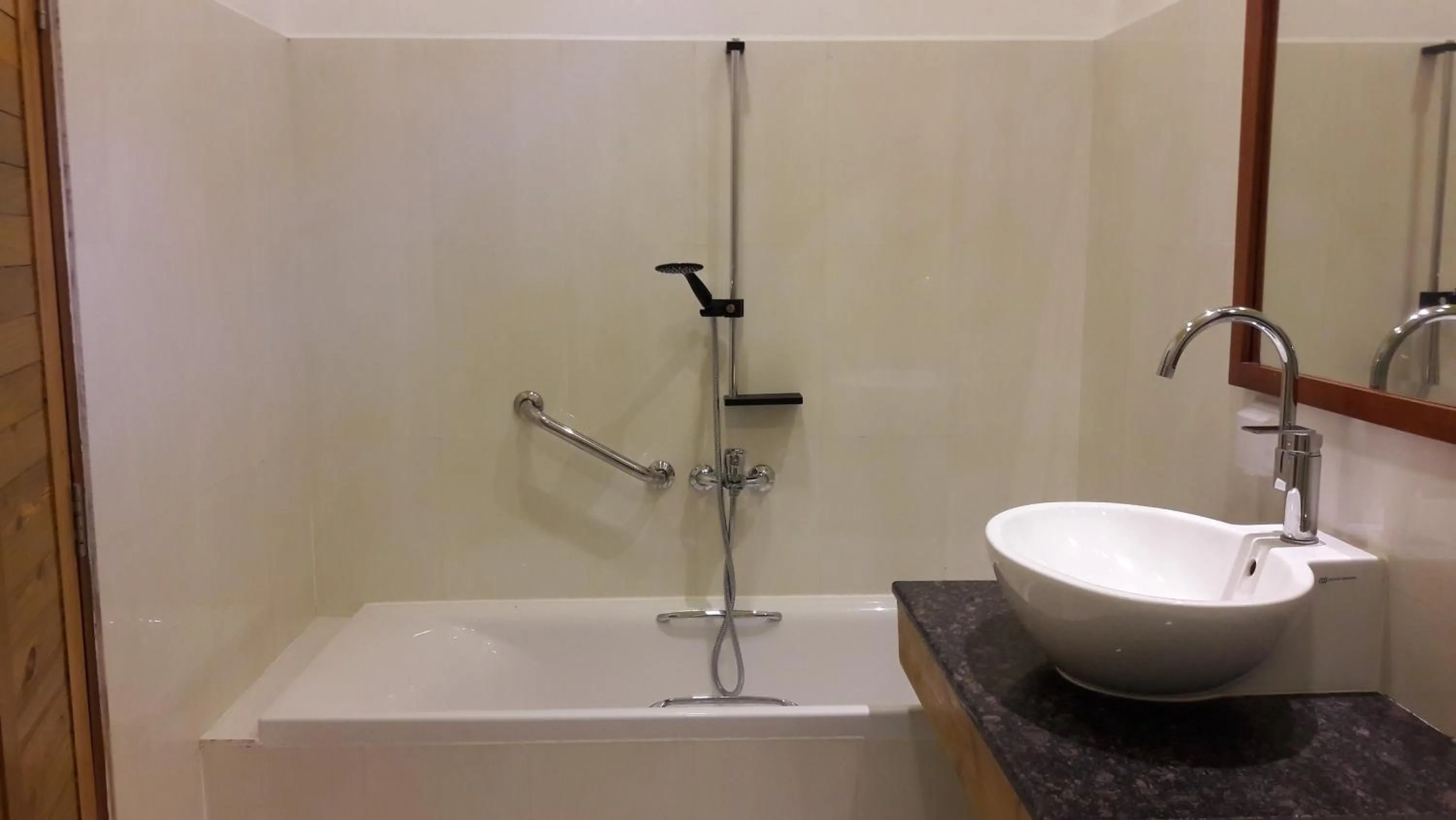 Bathroom in Holiday Garden Rasdhoo