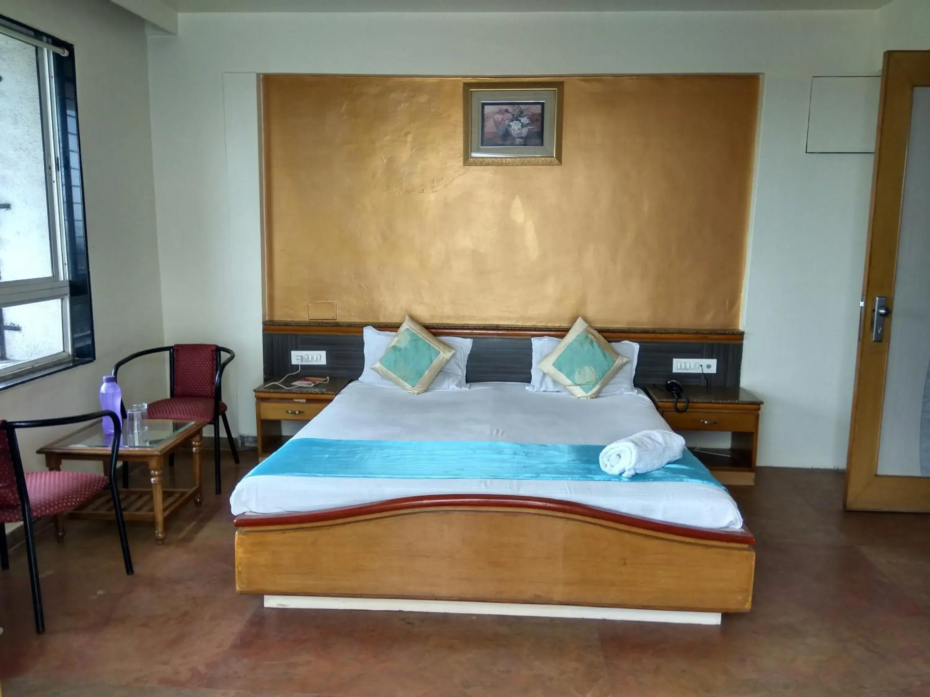 Standard Non AC Room in Celebrations Inn Pune Standard Non AC Room in Celebrations Inn Pune