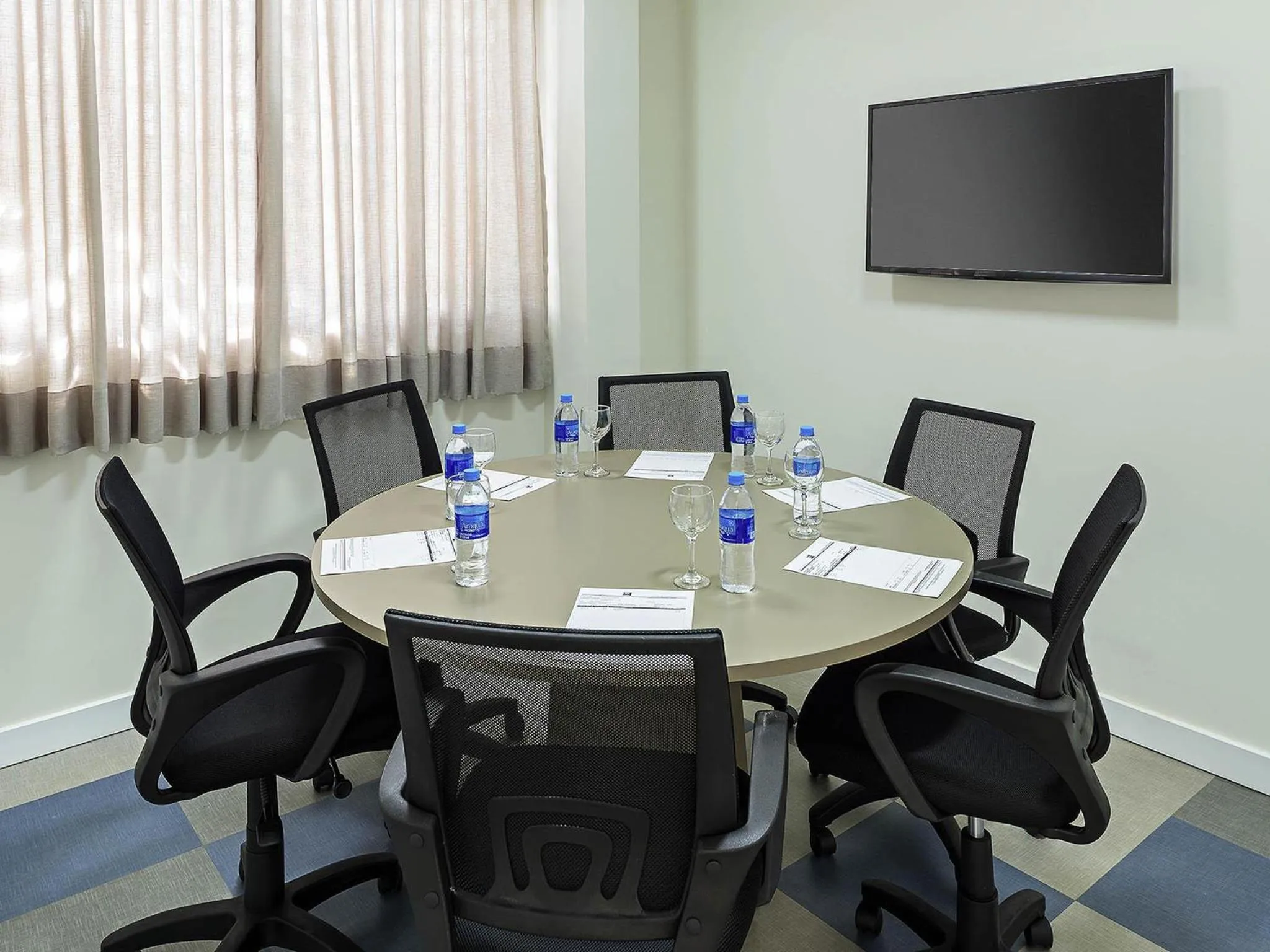 Meeting/conference room in ibis Styles Birigui