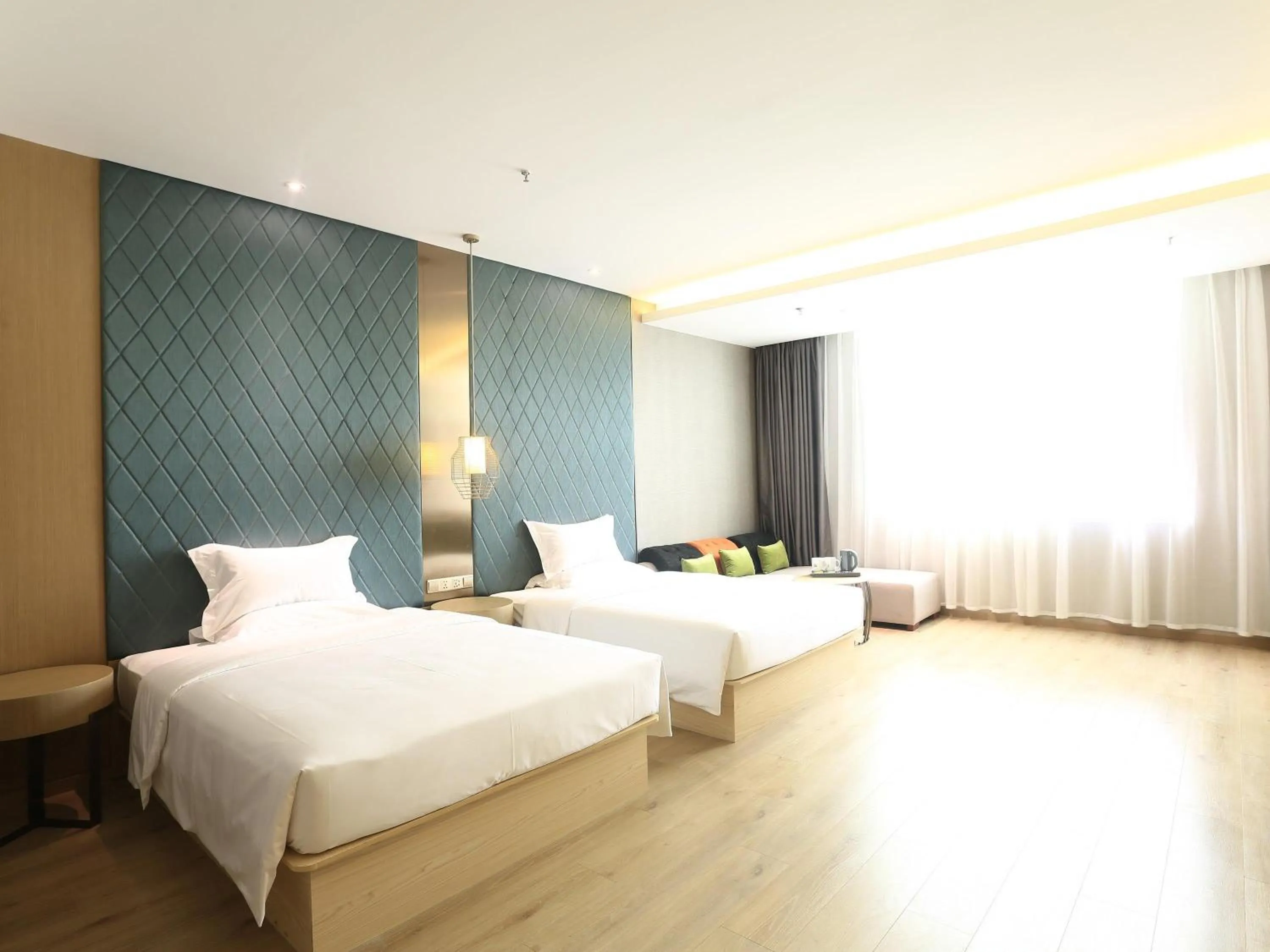 Bedroom, Bed in Ibis Styles XM Zhongshan Hotel
