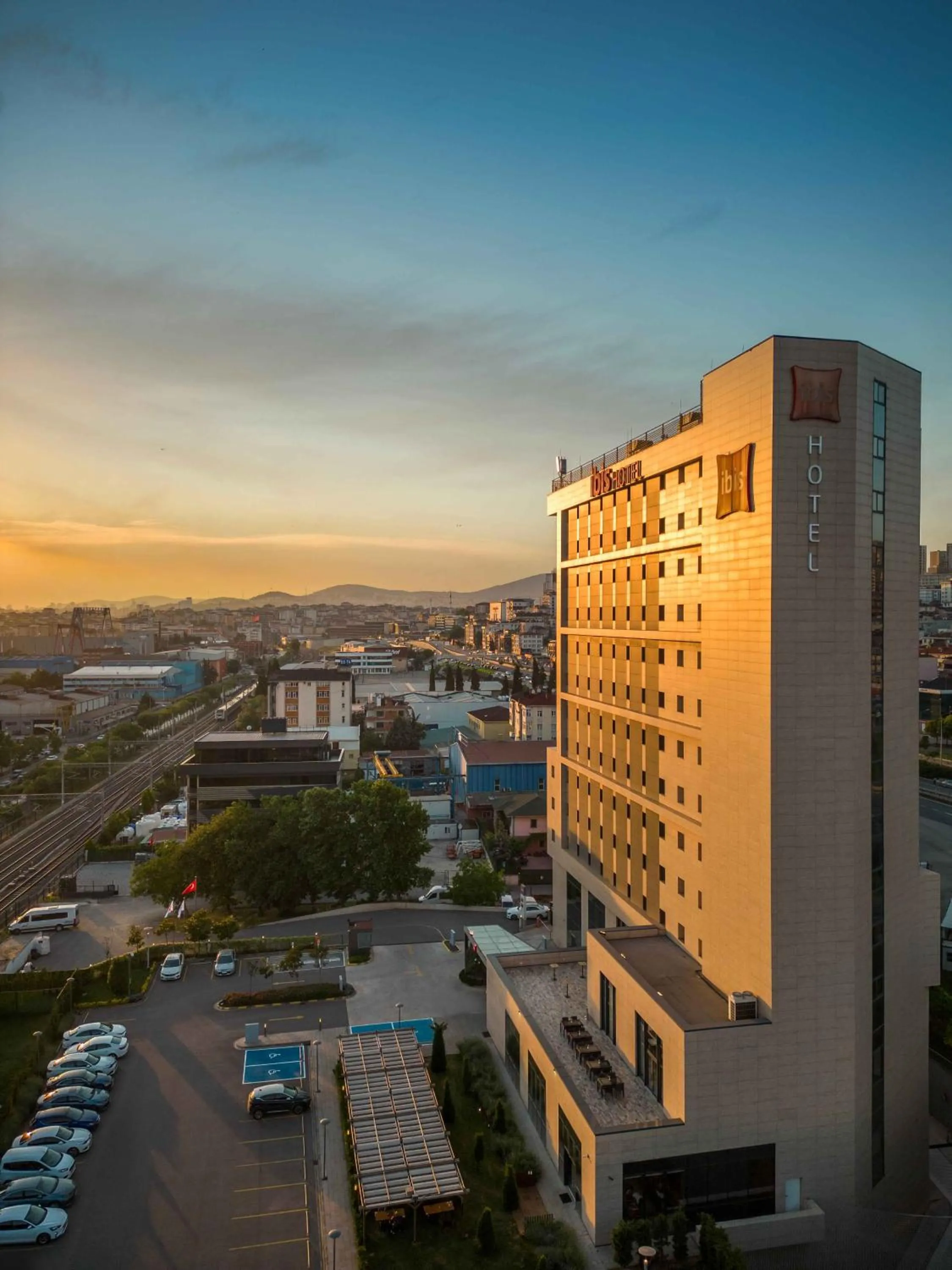 Property building in Ibis Istanbul Tuzla Hotel
