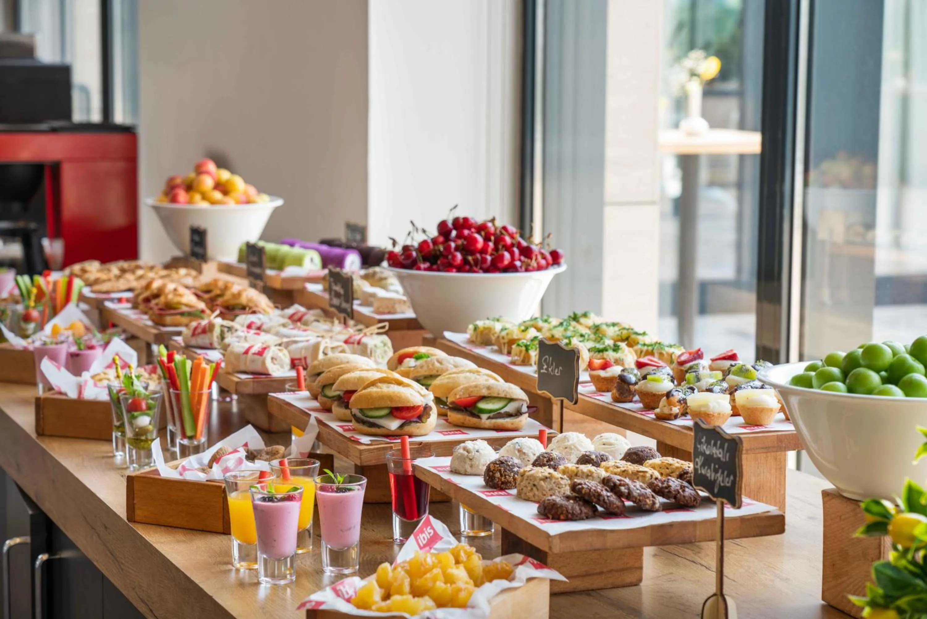 Food and drinks in Ibis Istanbul Tuzla Hotel