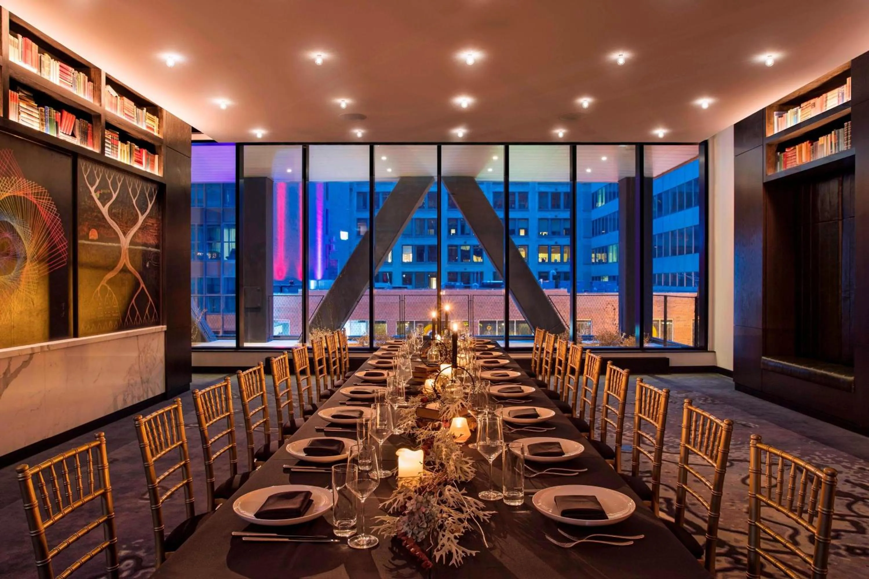 Banquet/Function facilities in Hotel EMC2, Autograph Collection