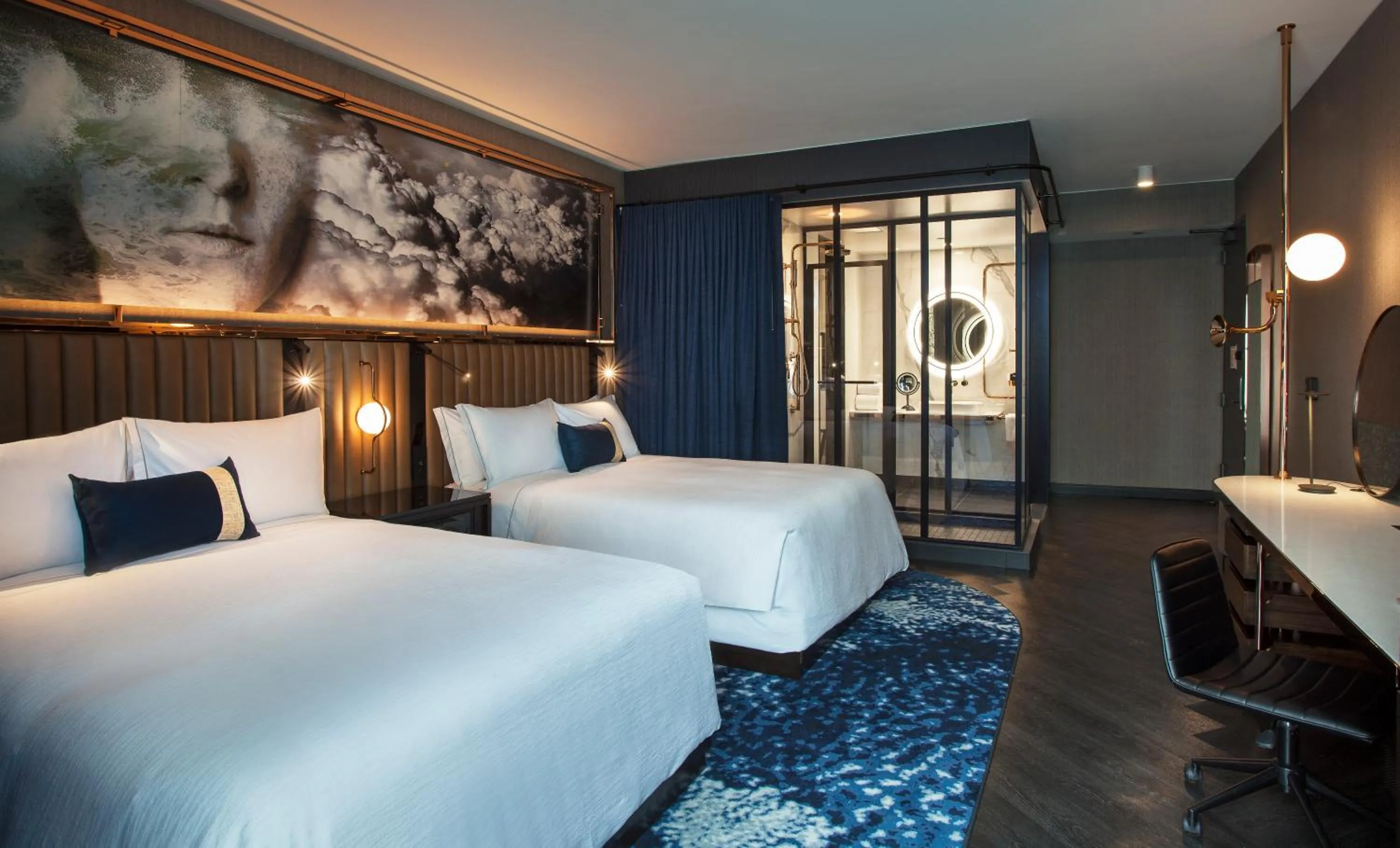 Photo of the whole room, Bed in Hotel EMC2, Autograph Collection