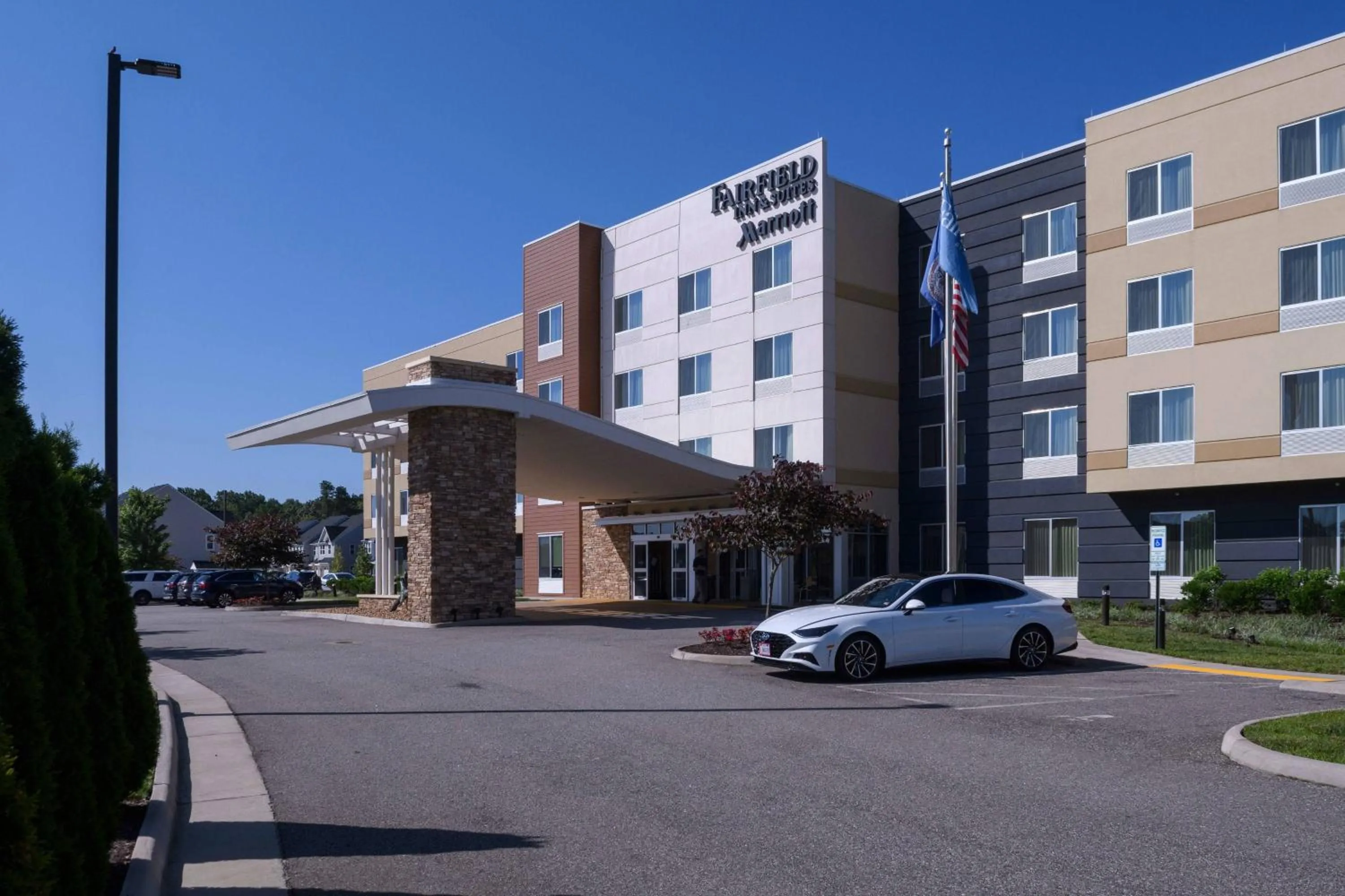 Property building in Fairfield Inn & Suites by Marriott Richmond Ashland