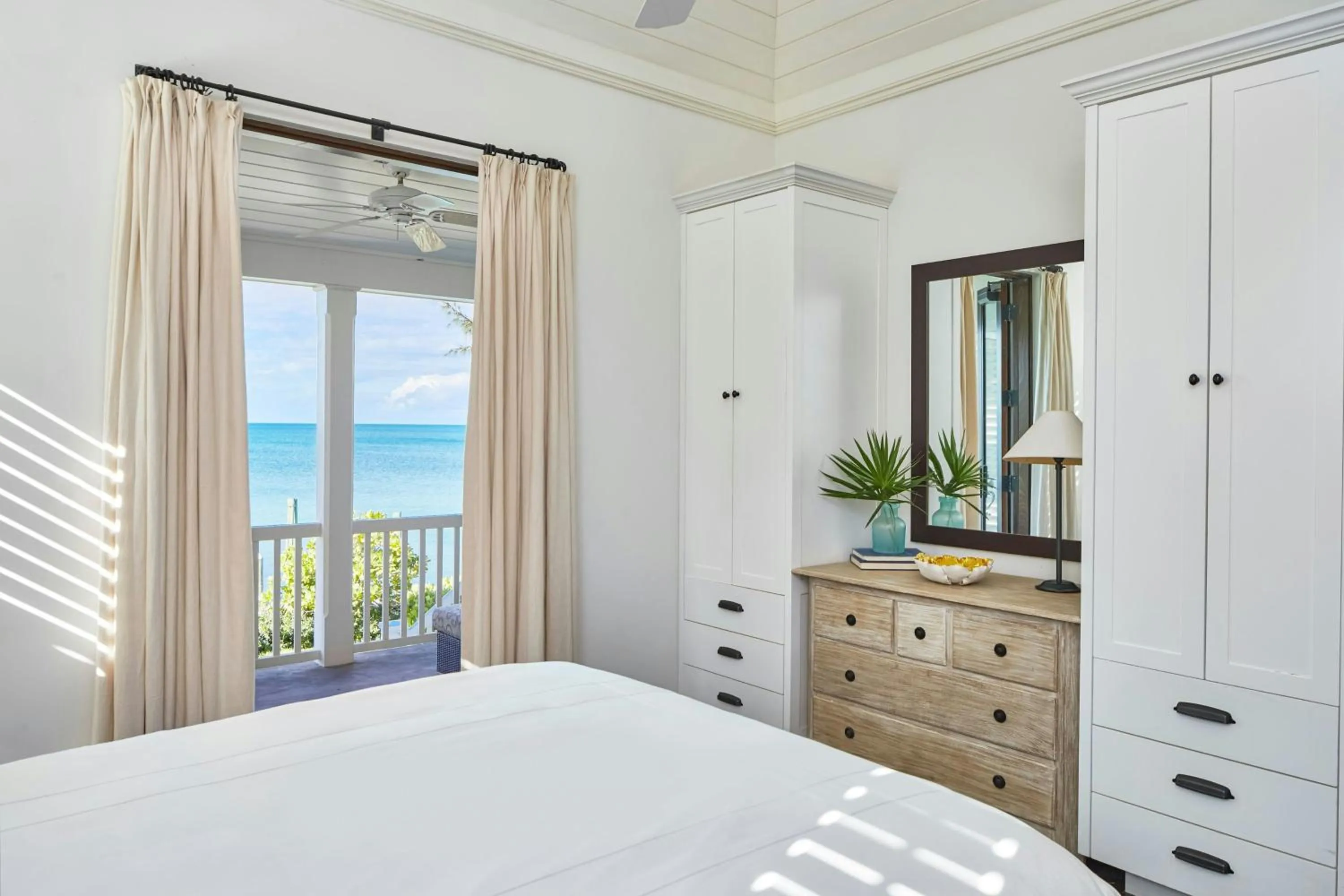 Bedroom, Bed in French Leave Resort, Autograph Collection