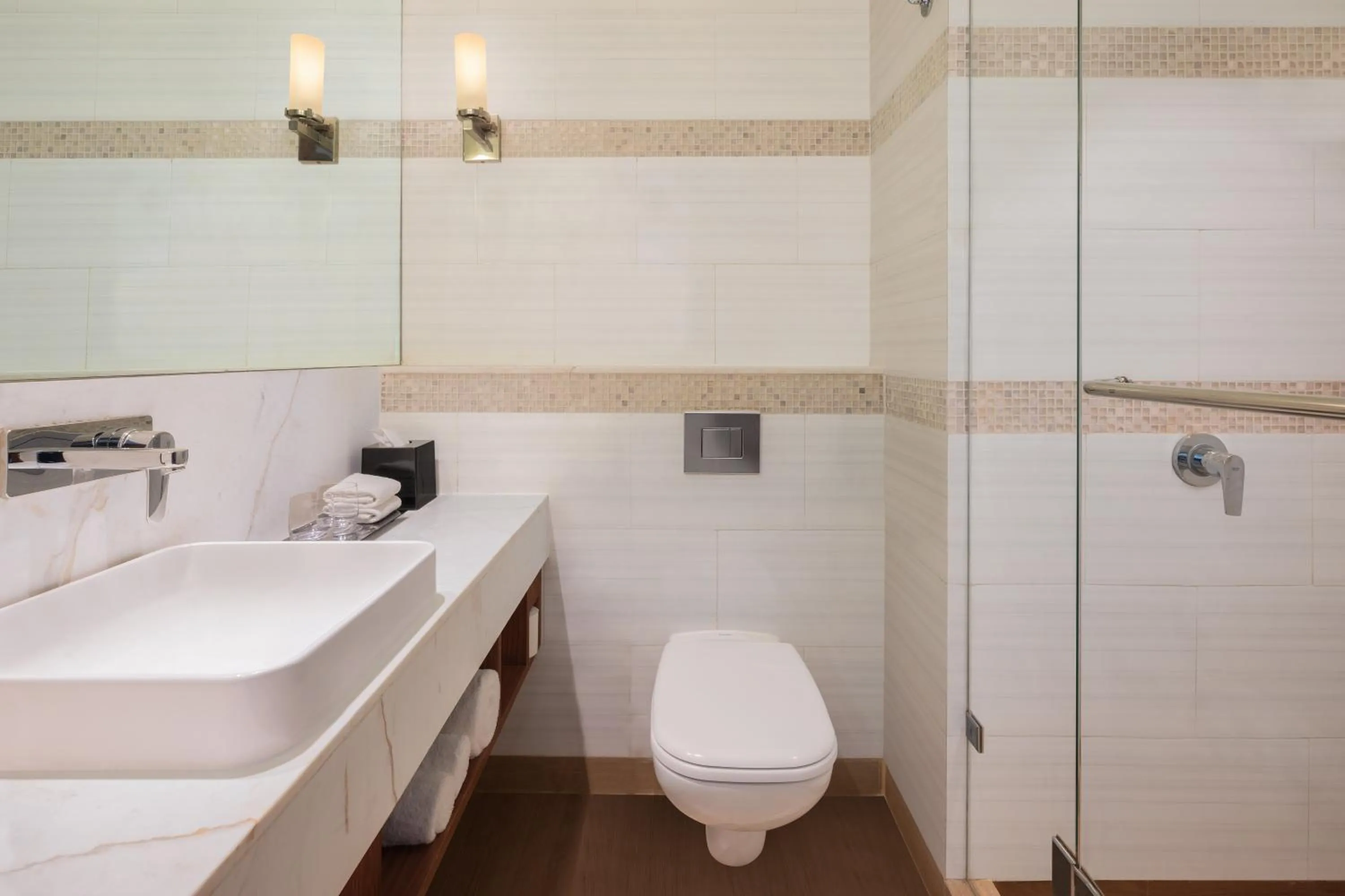 Bathroom in Fairfield by Marriott Jodhpur
