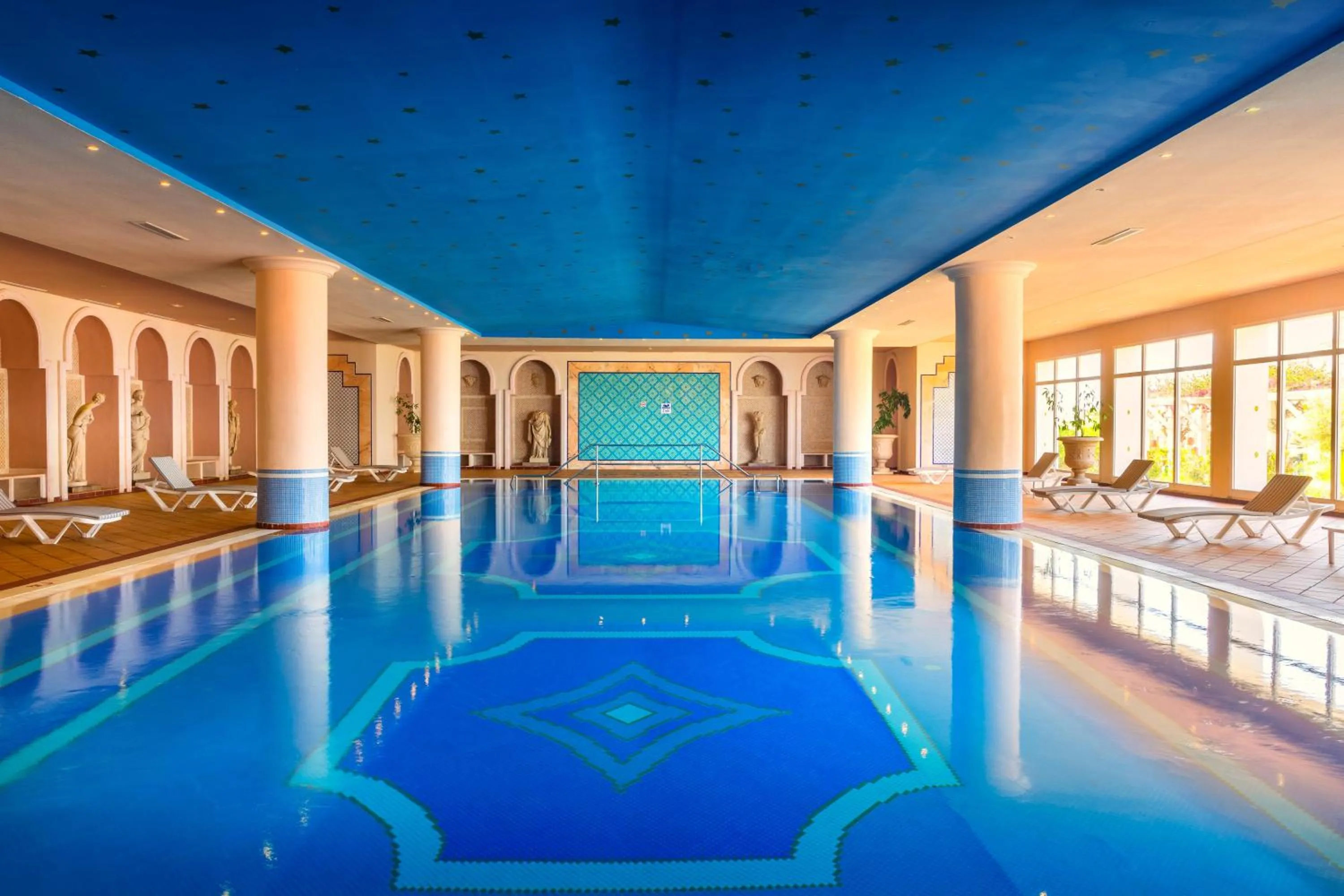 Swimming pool in Concorde Marco Polo