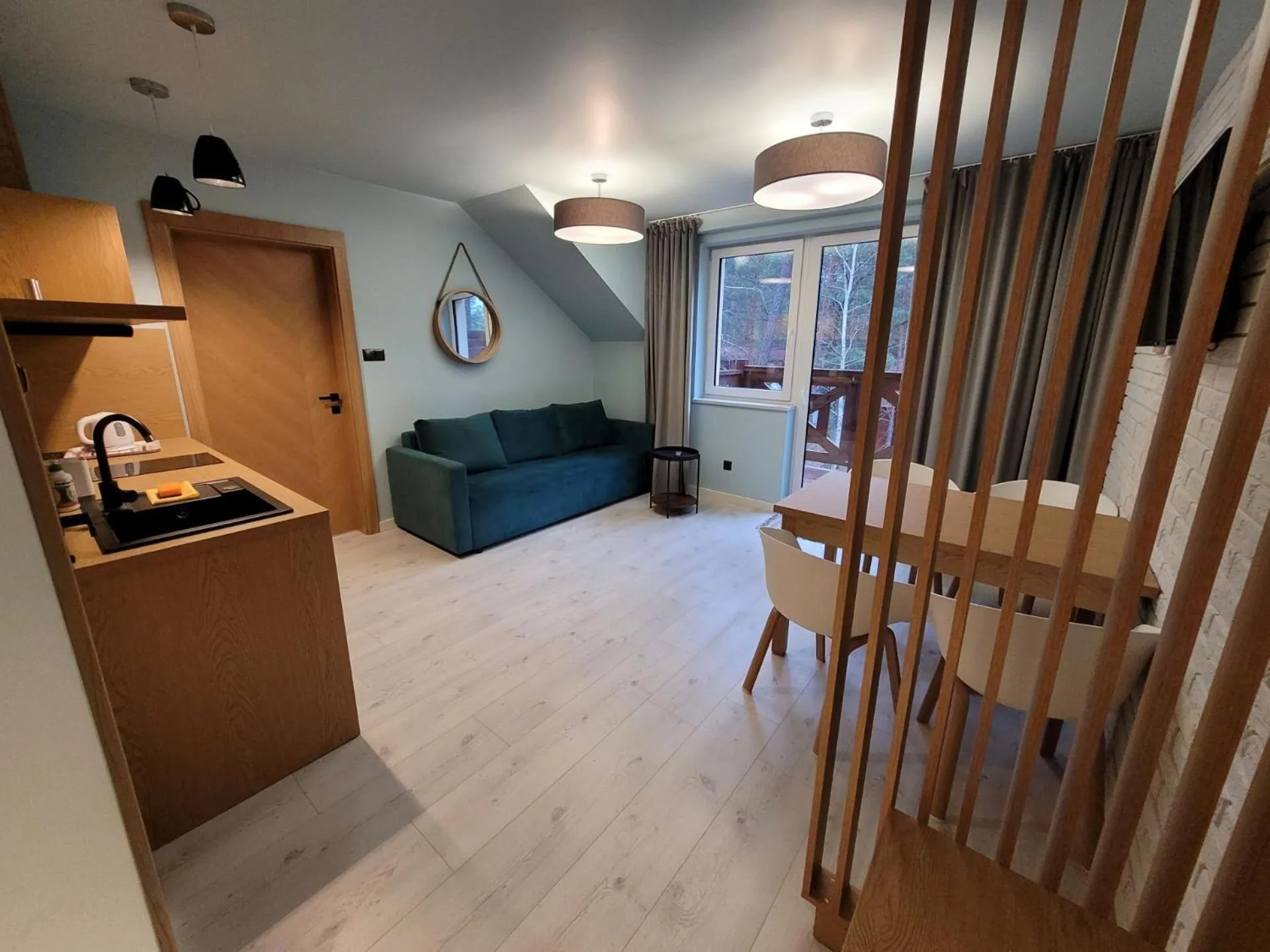 OW Krakus I - pokoje i domki