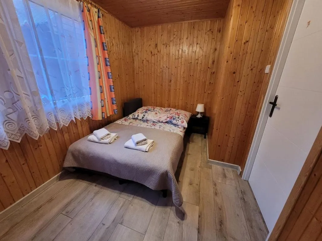 Bed in OW Krakus I - pokoje i domki