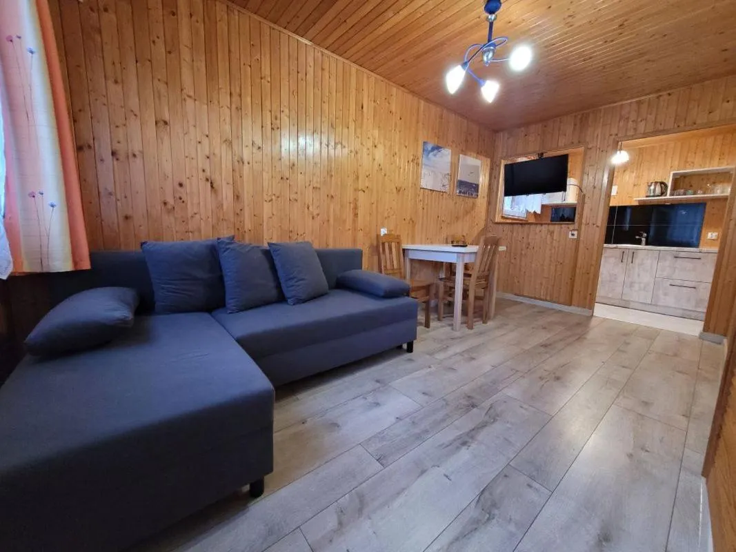 OW Krakus I - pokoje i domki