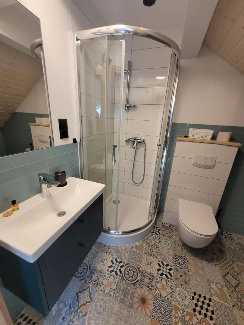 OW Krakus I - pokoje i domki