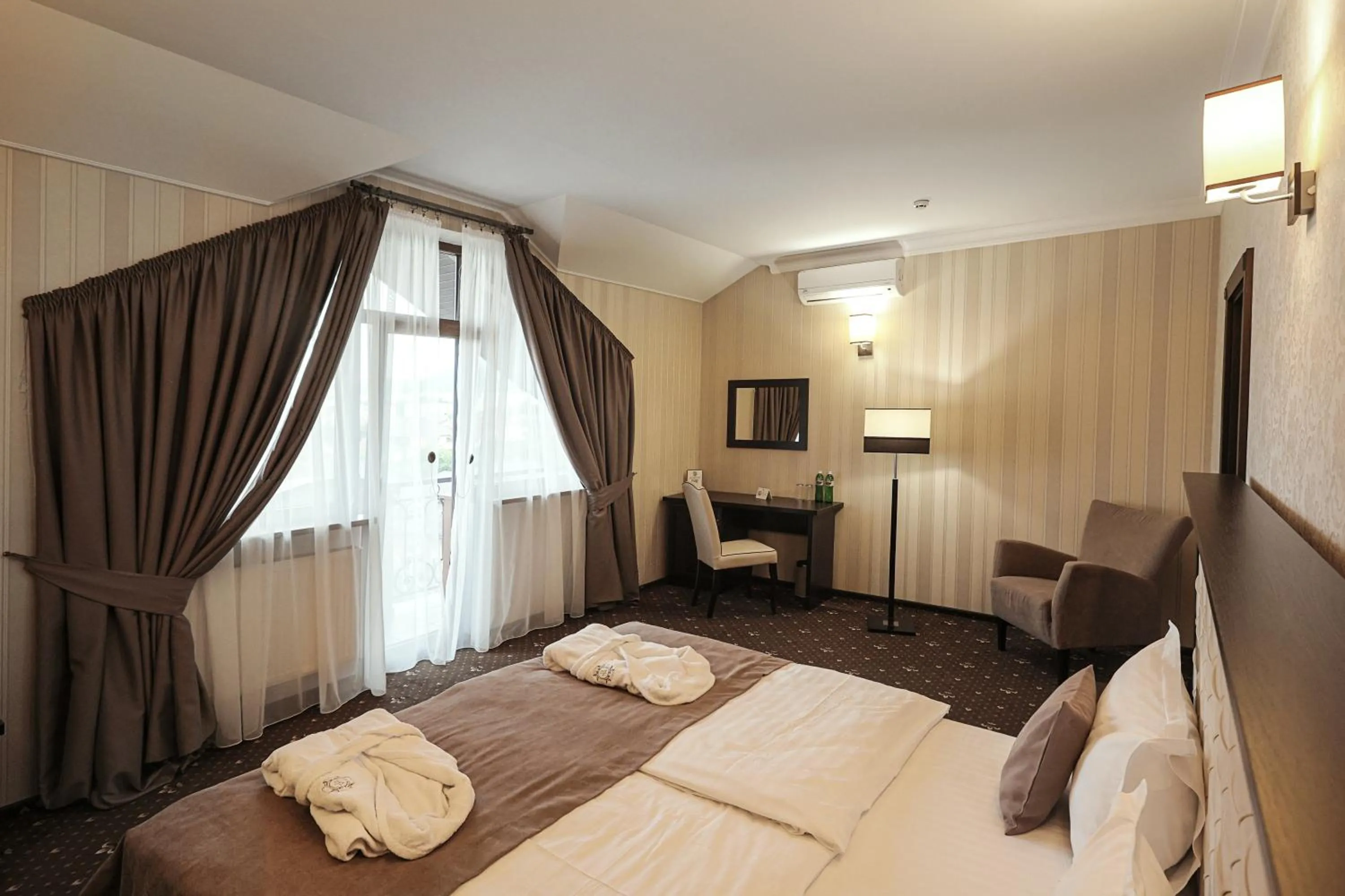 Photo of the whole room, Bed in Ferdinand