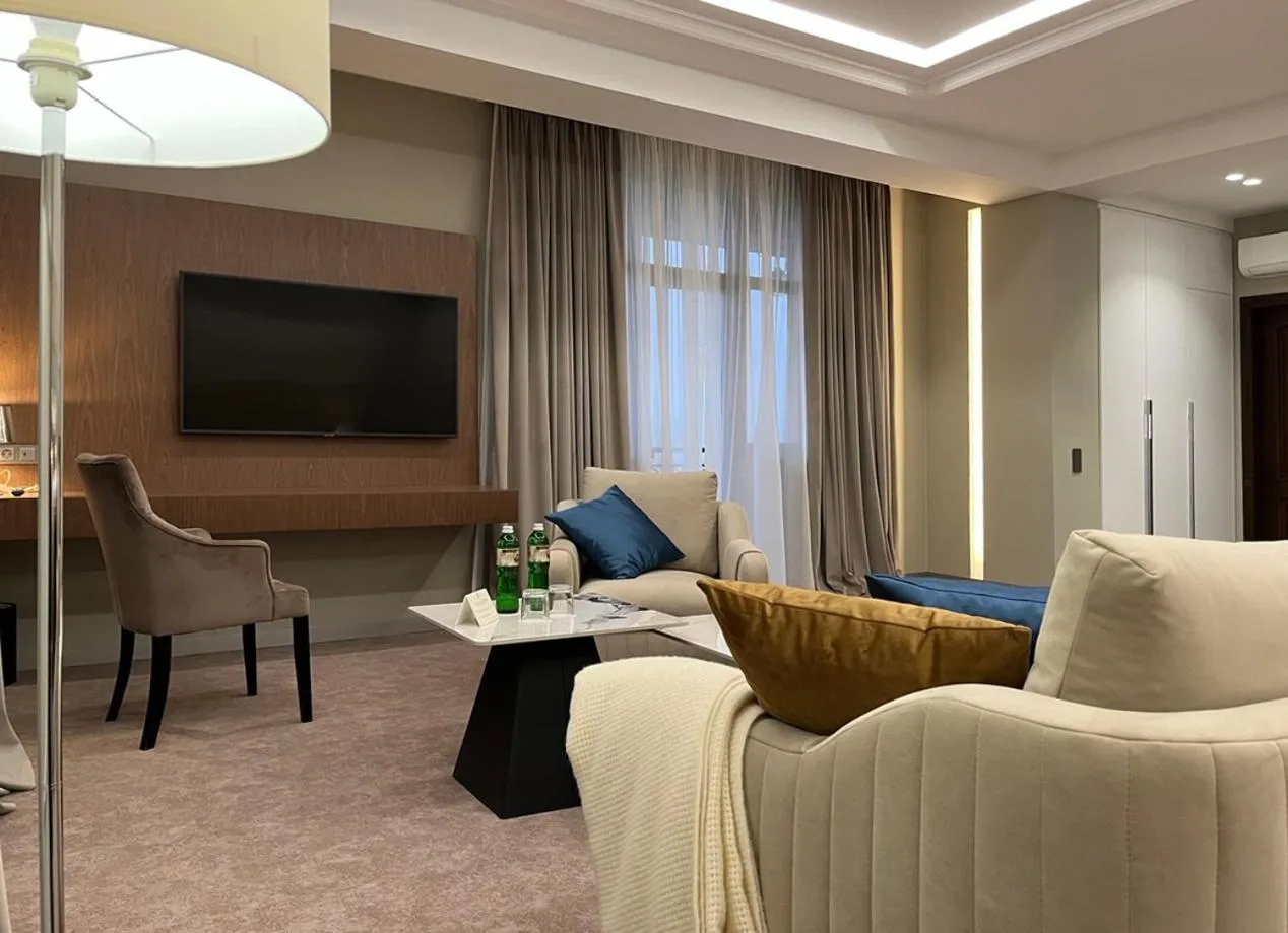 Communal lounge/ TV room in Ferdinand